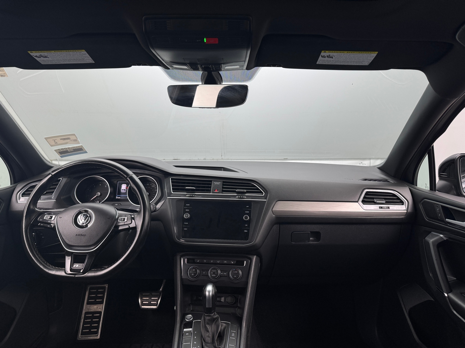 Thumbnail: 2020 Volkswagen Tiguan - 2