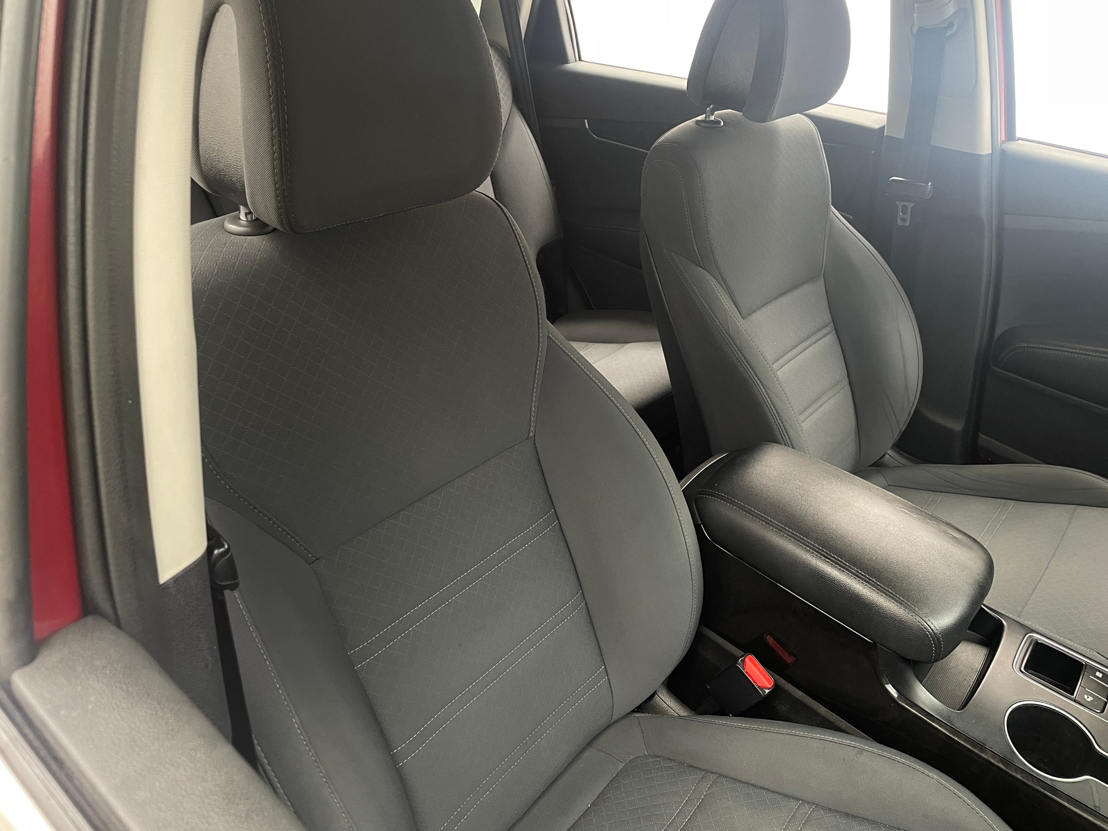 Thumbnail: 2016 Kia Sorento - 2