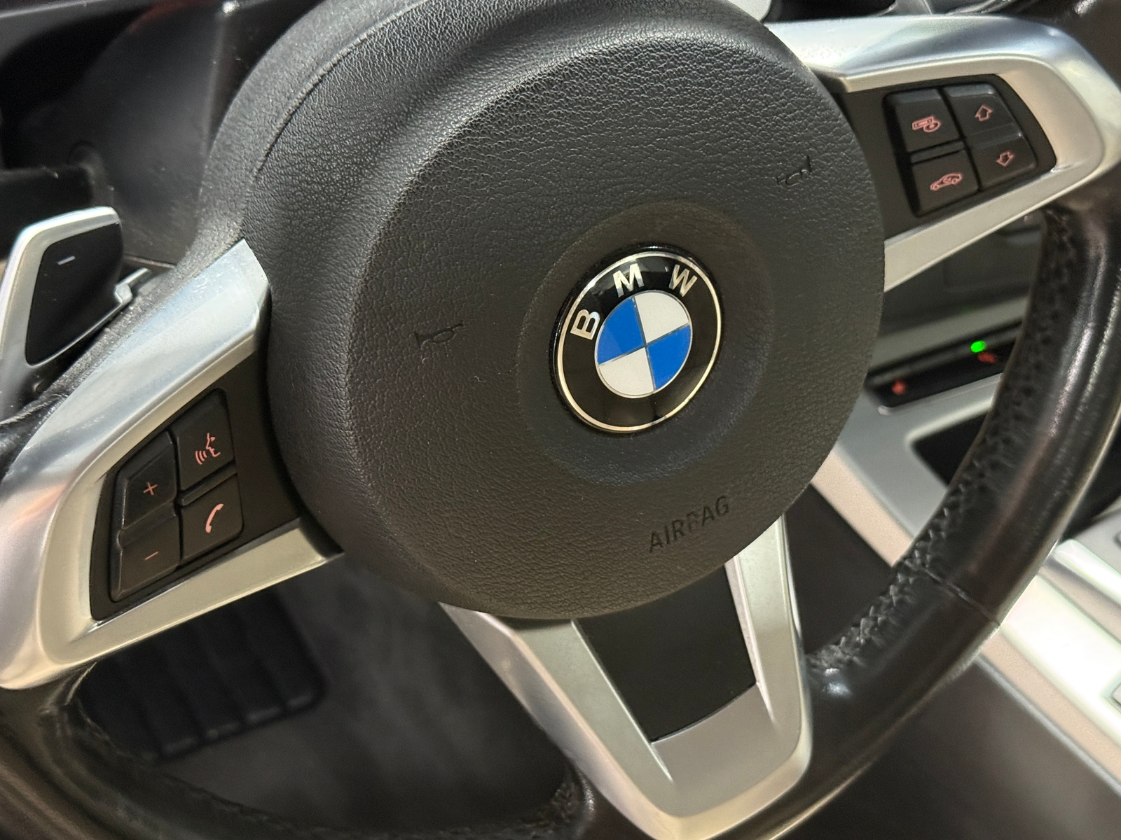 Thumbnail: 2012 BMW Z4 - 4