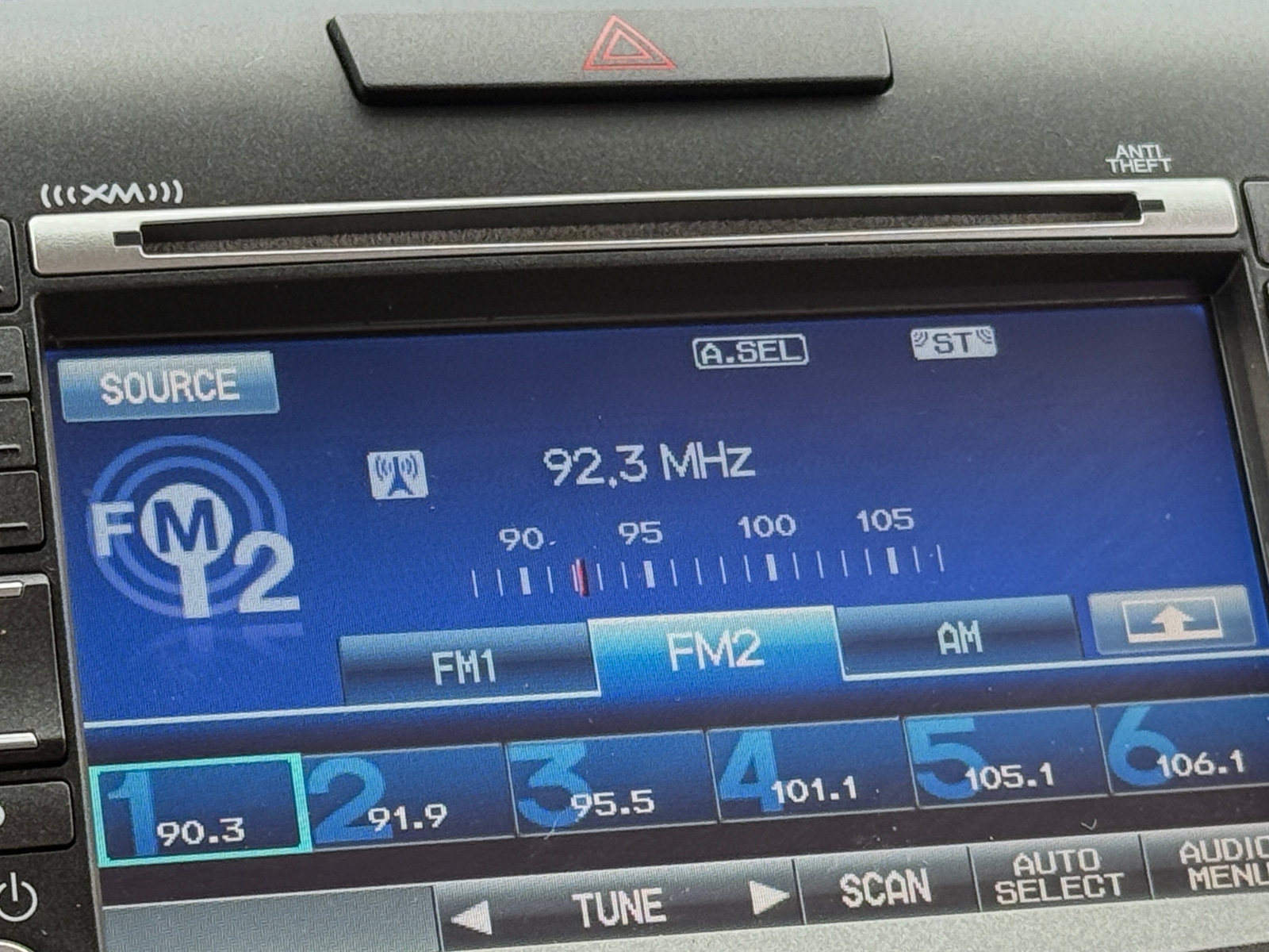 Thumbnail: 2014 Honda CR-V - 3