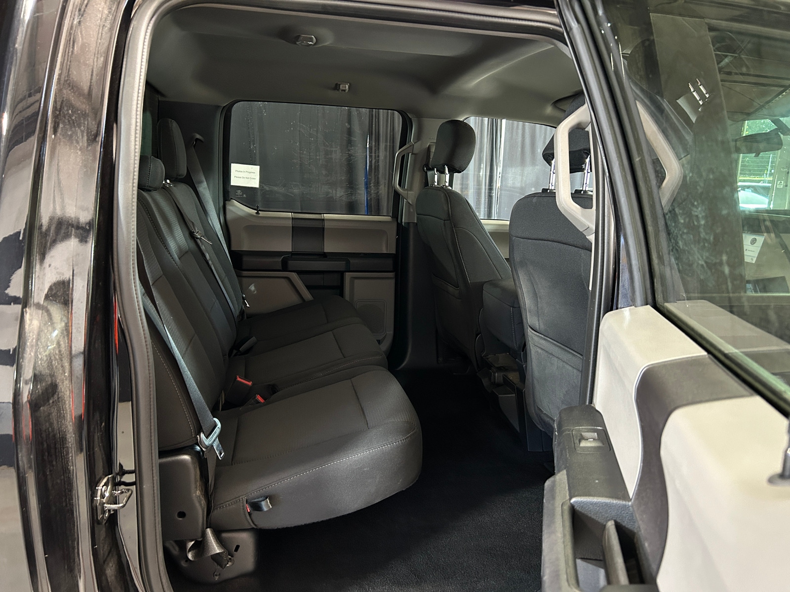 Thumbnail: 2019 Ford Econoline - 5