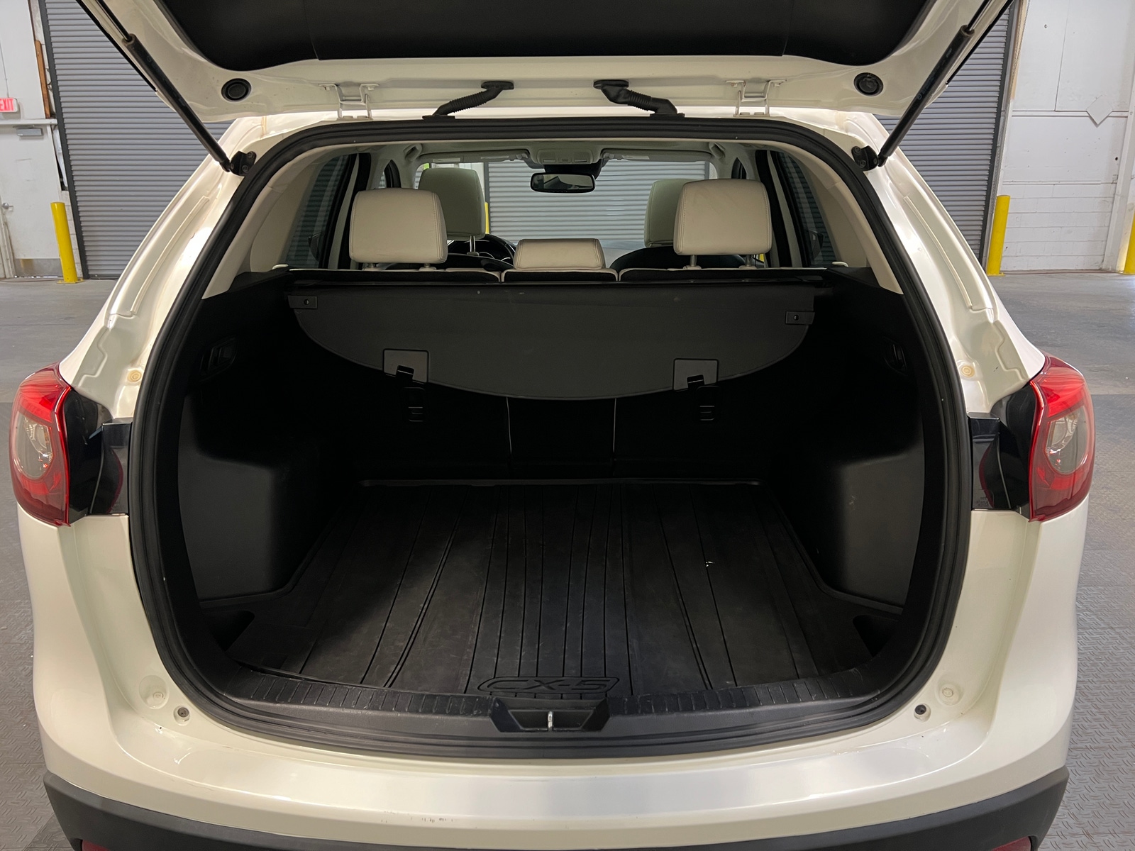 Thumbnail: 2016 Mazda CX-5 - 6
