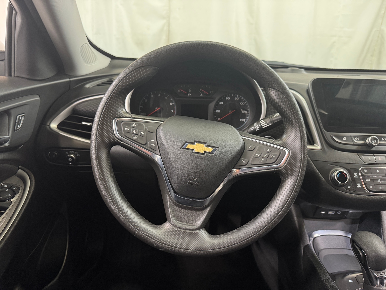 Thumbnail: 2025 Chevrolet Malibu - 5