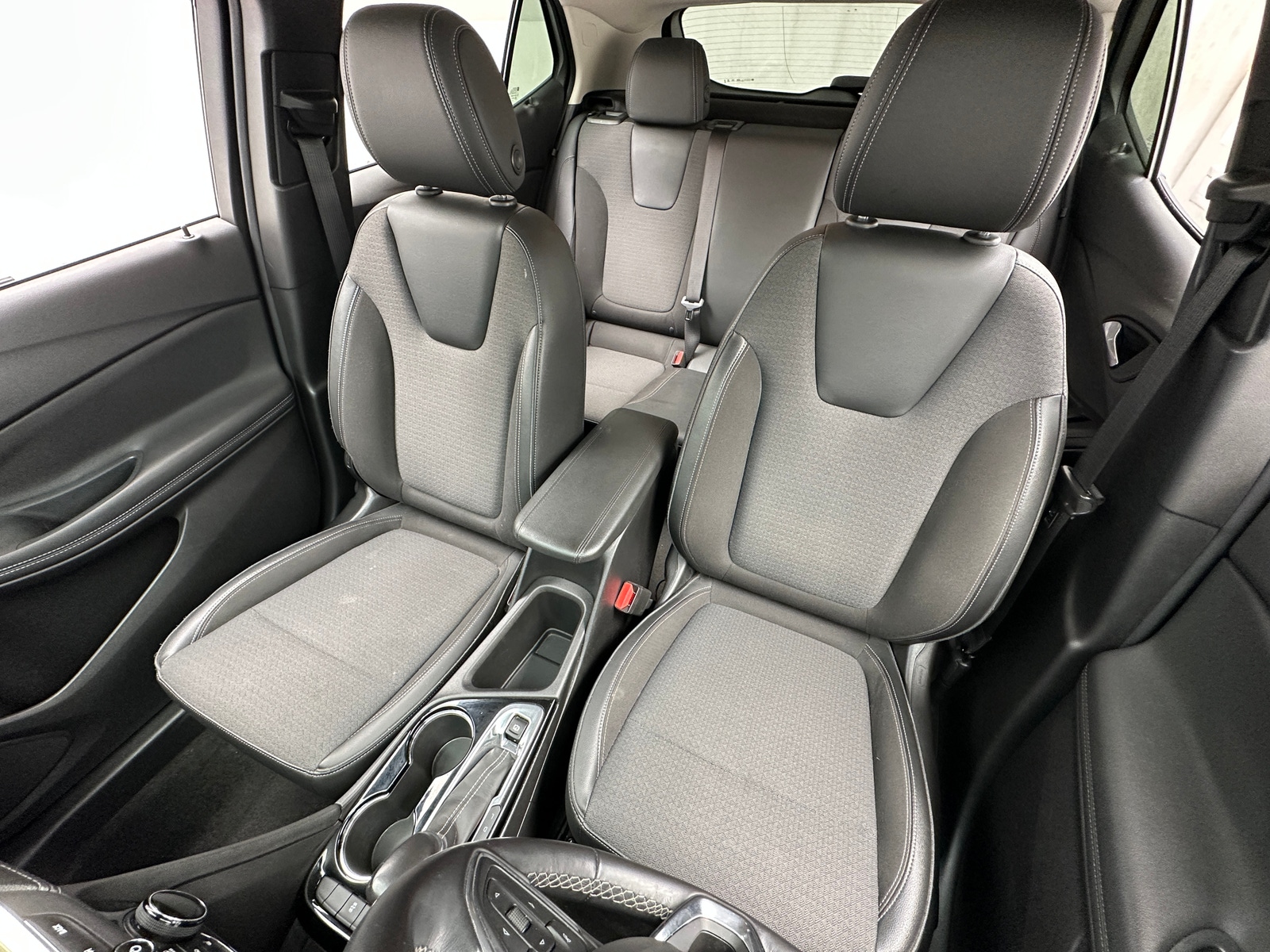 Thumbnail: 2020 Buick Encore GX - 2