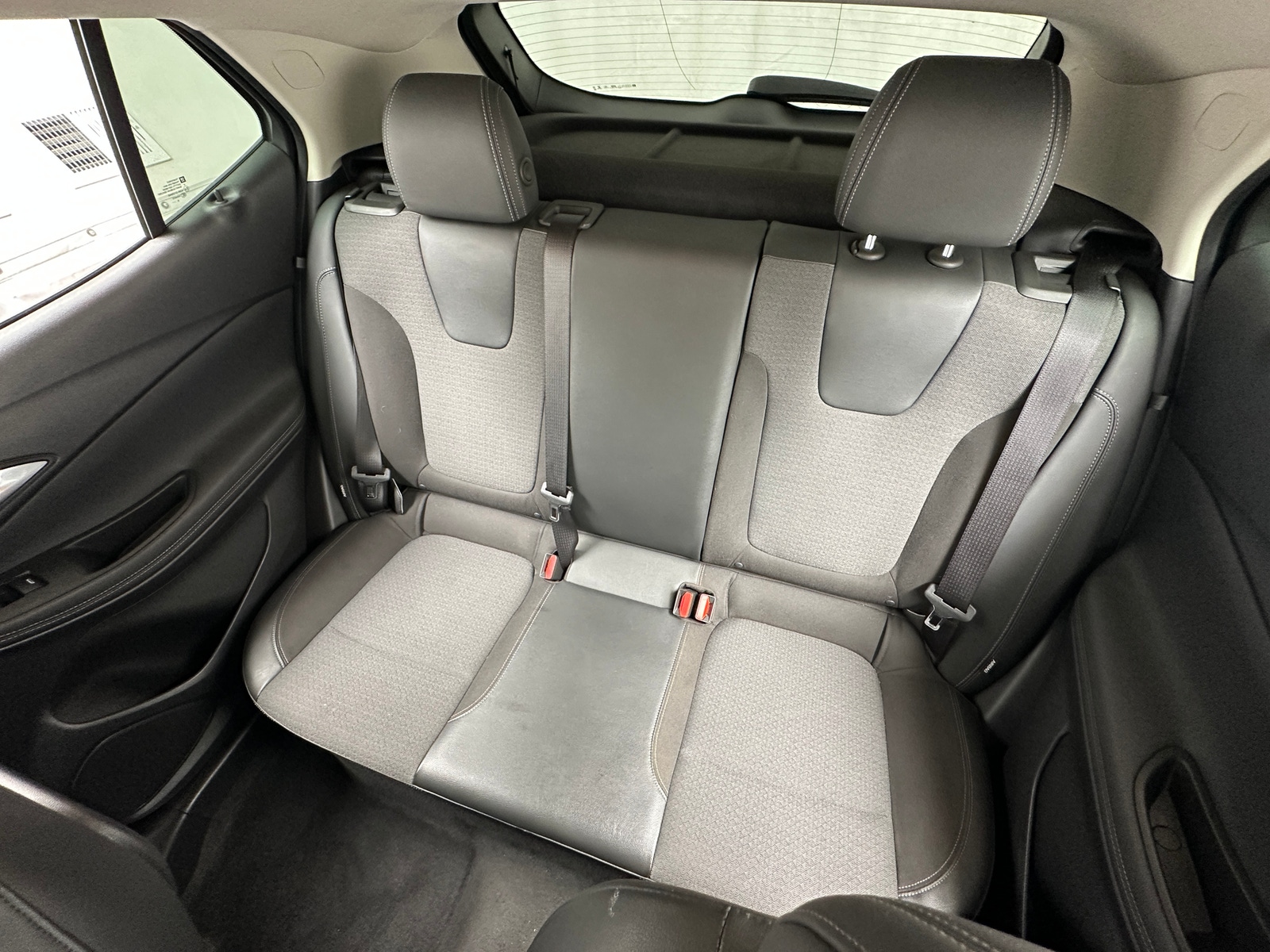 Thumbnail: 2020 Buick Encore GX - 6