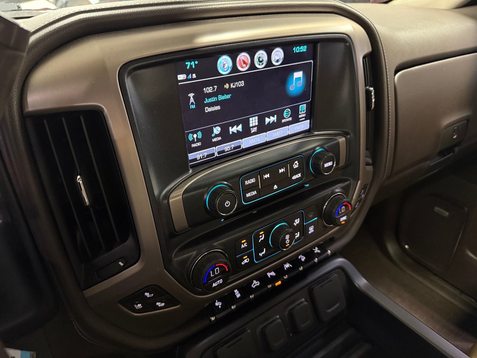 Thumbnail: 2018 GMC Sierra 1500 - 3