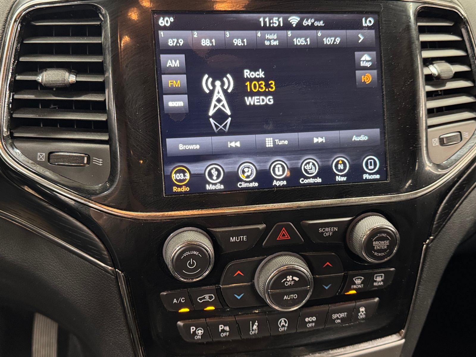 Thumbnail: 2019 Jeep Grand Cherokee - 3