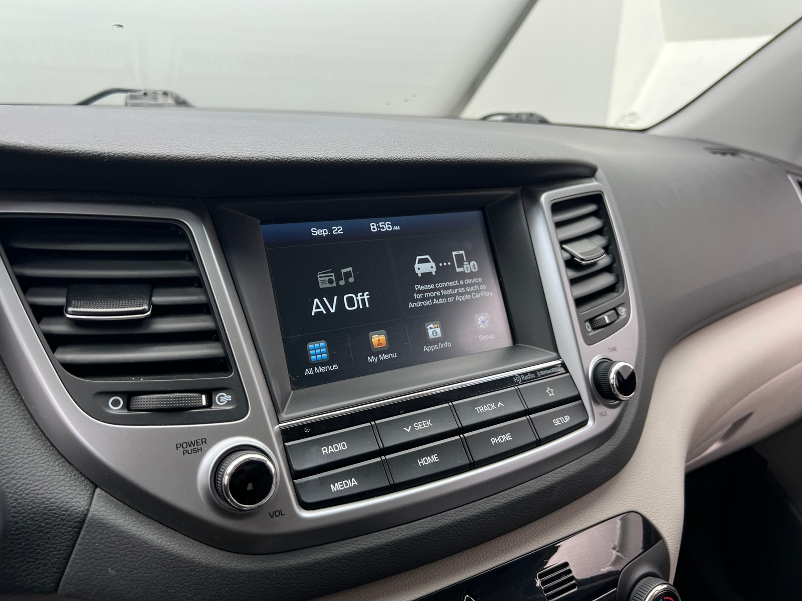 Thumbnail: 2018 Hyundai Tucson - 4