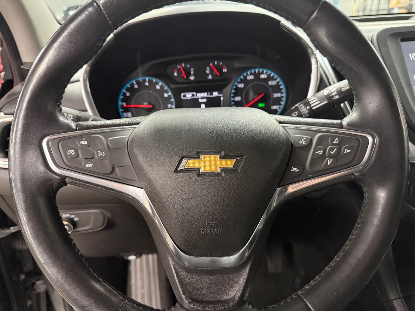 Thumbnail: 2018 Chevrolet Equinox - 5