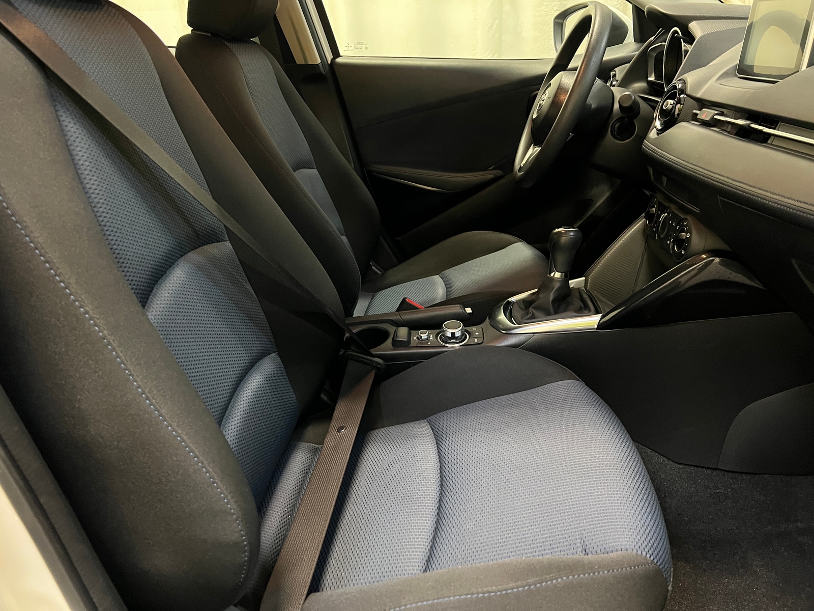 Thumbnail: 2018 Toyota Yaris iA - 2