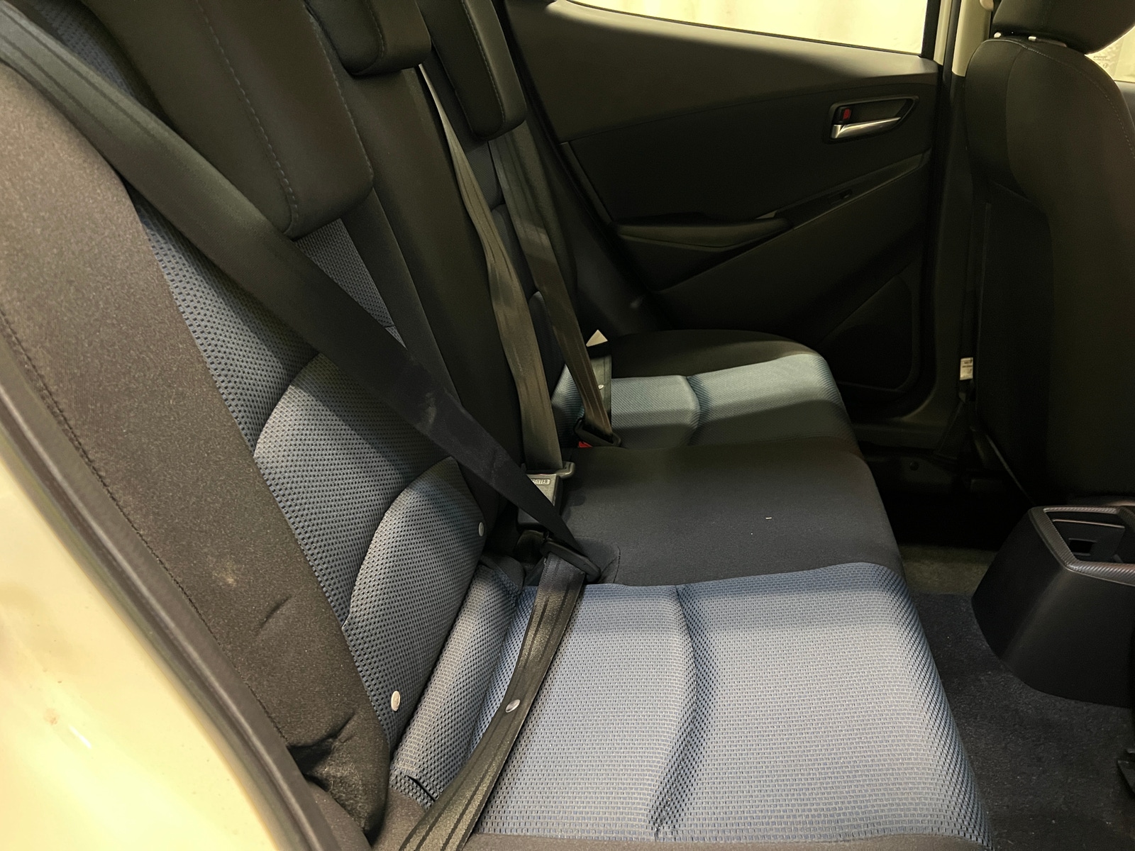 Thumbnail: 2018 Toyota Yaris iA - 6