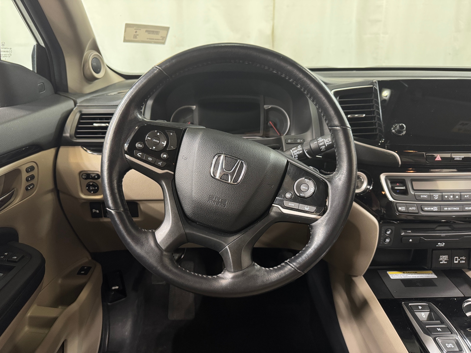 Thumbnail: 2020 Honda Pilot - 4