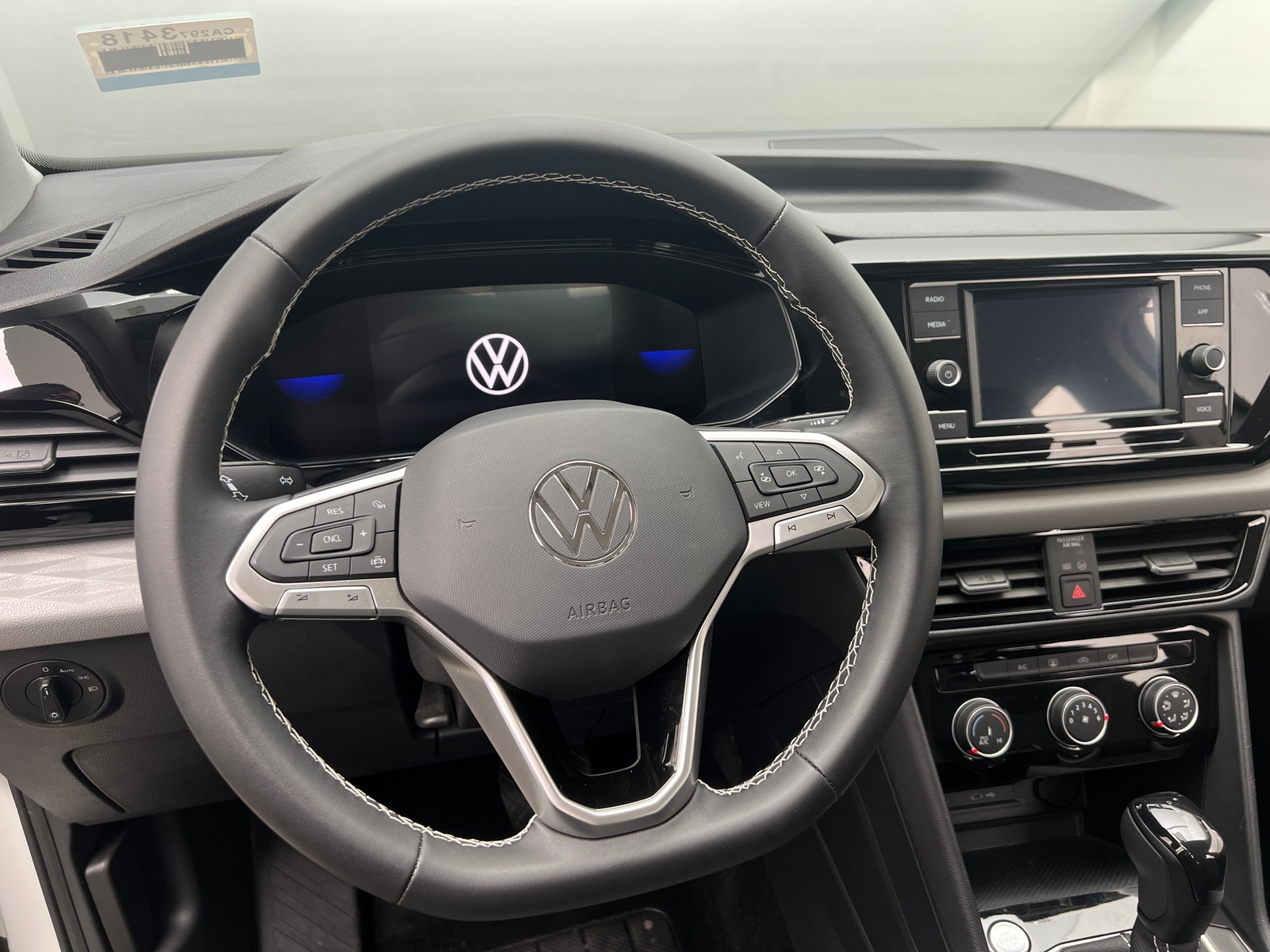 Thumbnail: 2023 Volkswagen Taos - 5
