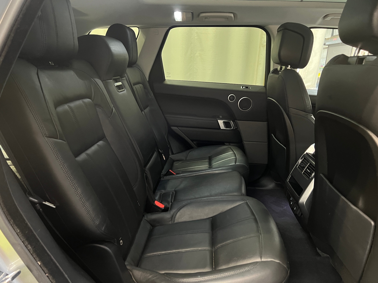 Thumbnail: 2018 Land Rover Range Rover Sport - 5