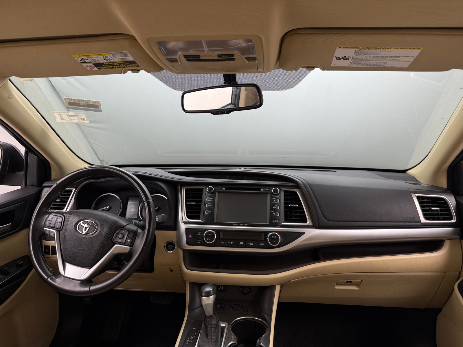 Thumbnail: 2016 Toyota Highlander - 2