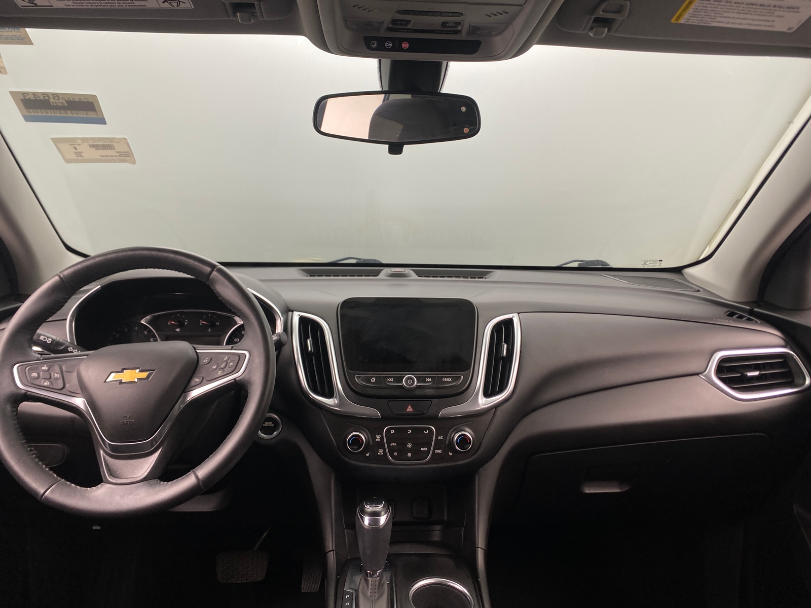 Thumbnail: 2018 Chevrolet Equinox - 3