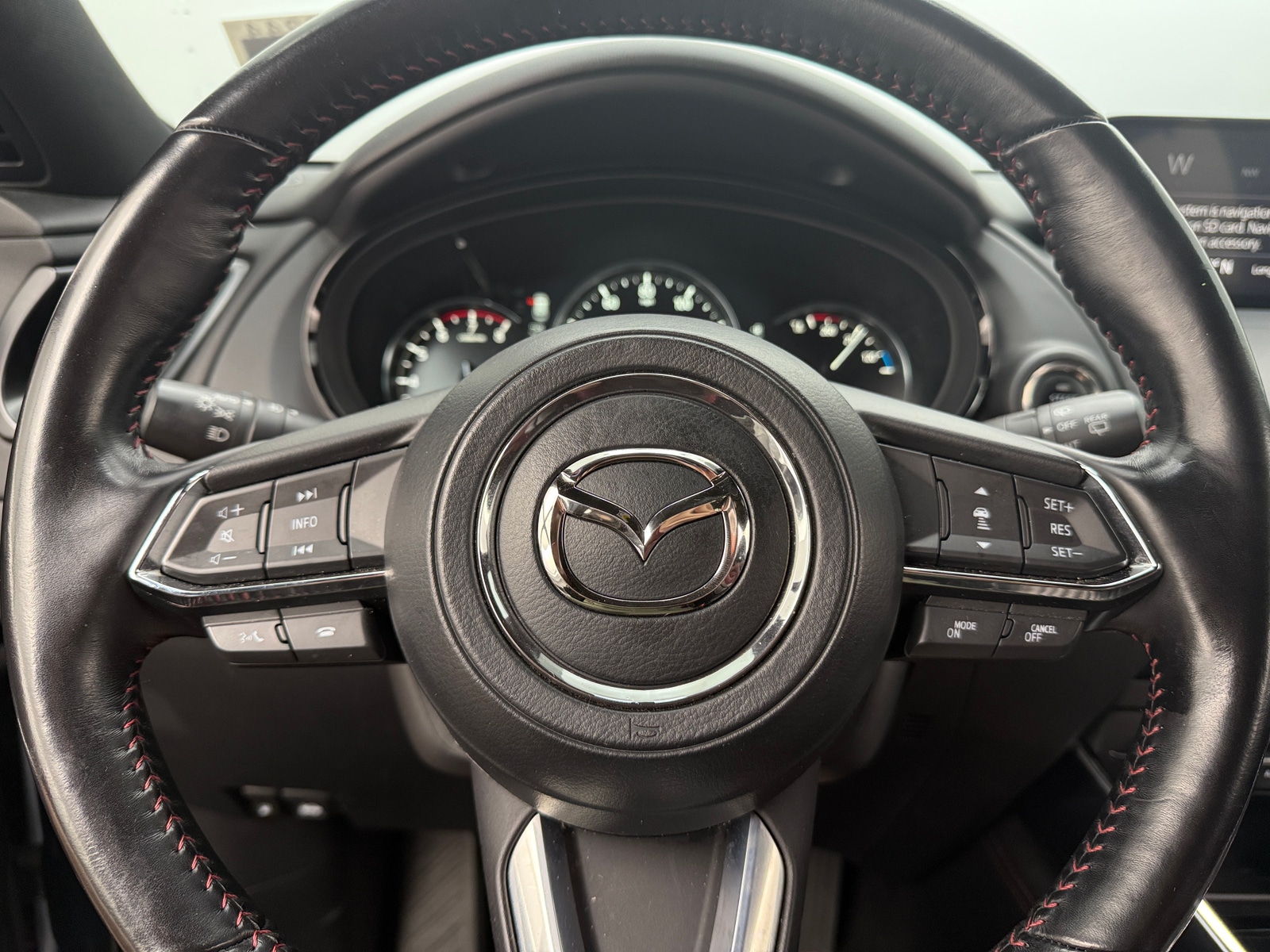 Thumbnail: 2022 Mazda CX-9 - 4