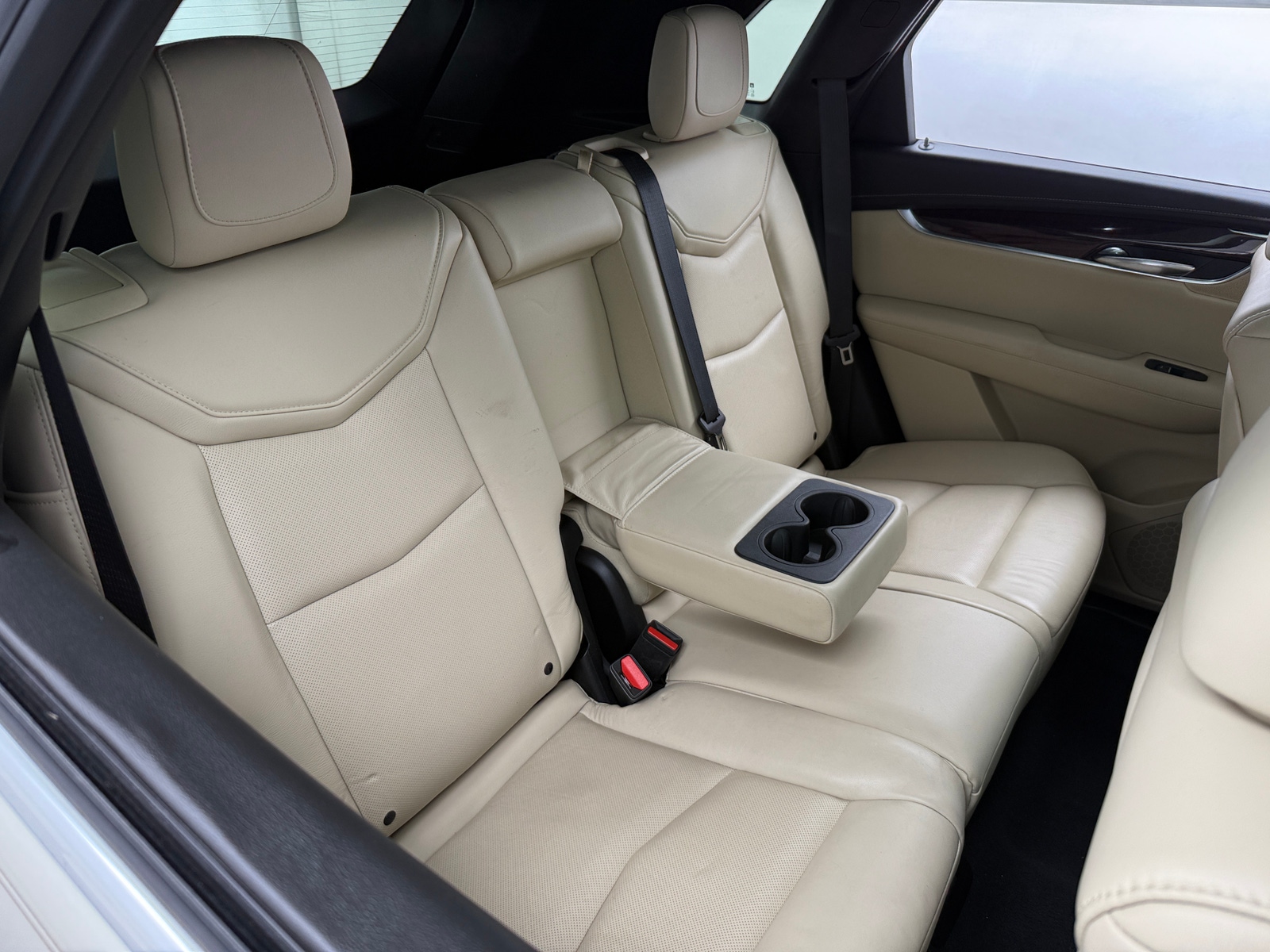 Thumbnail: 2017 Cadillac XT5 - 5