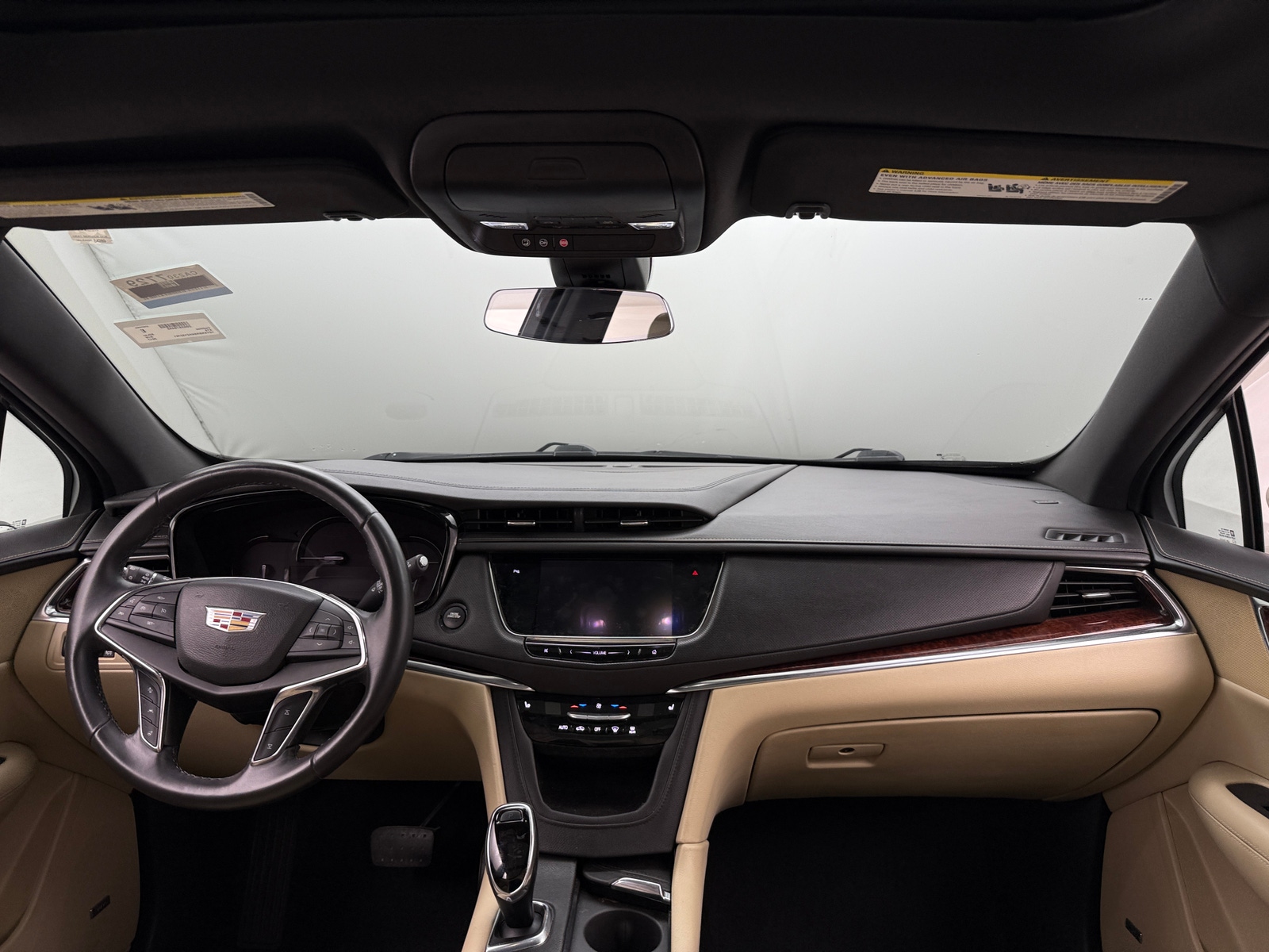 Thumbnail: 2017 Cadillac XT5 - 2