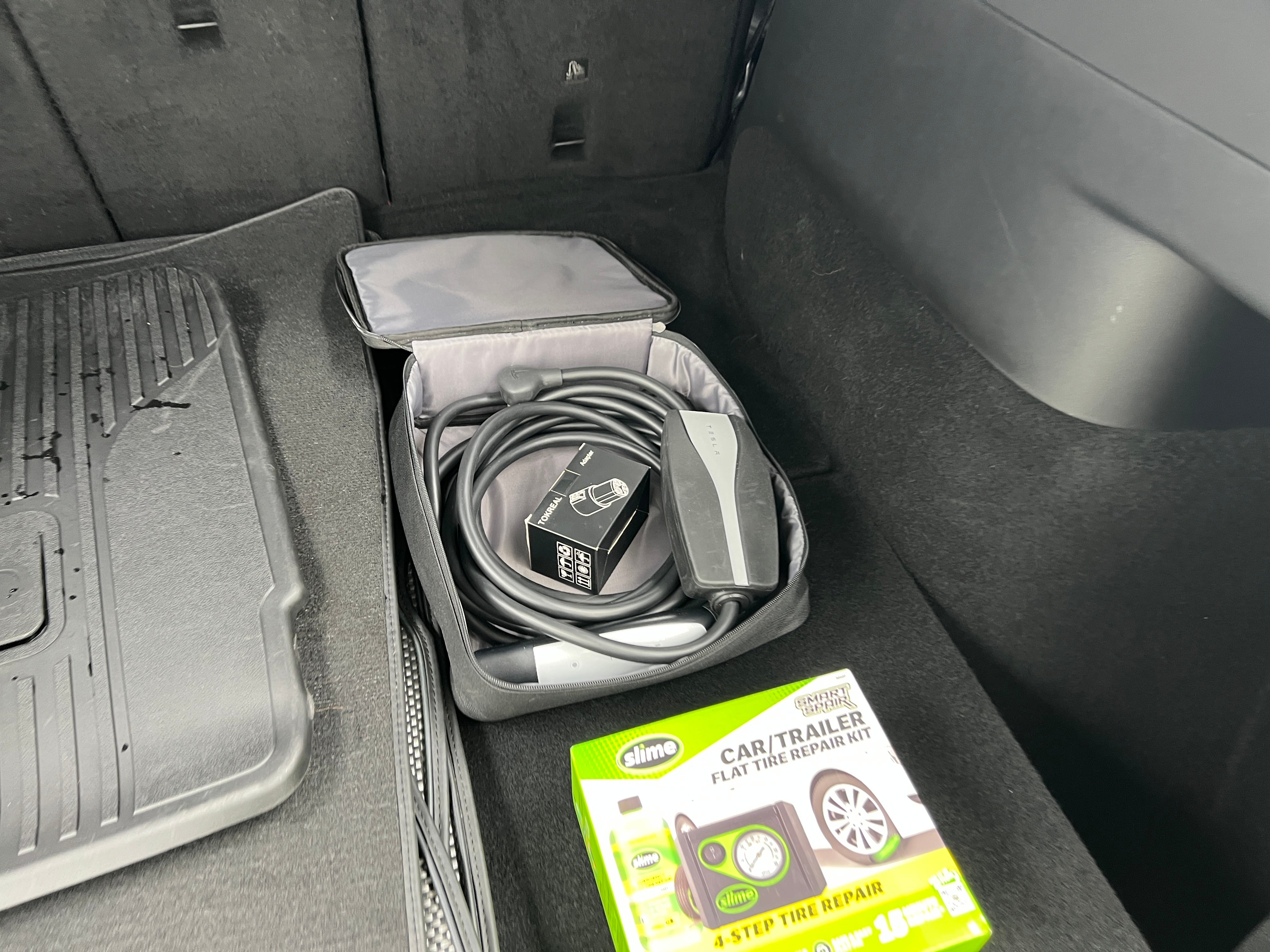 Used 2021 Tesla Model Y Long Range with VIN 5YJYGDEE9MF085843 for sale in Oak Creek, WI