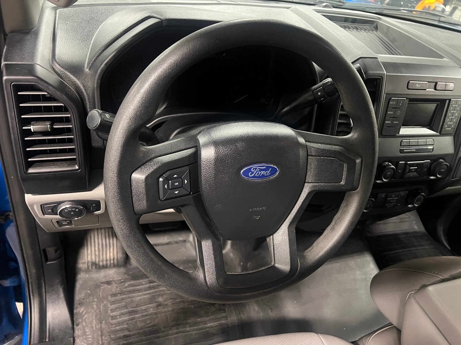 Thumbnail: 2020 Ford Econoline - 4