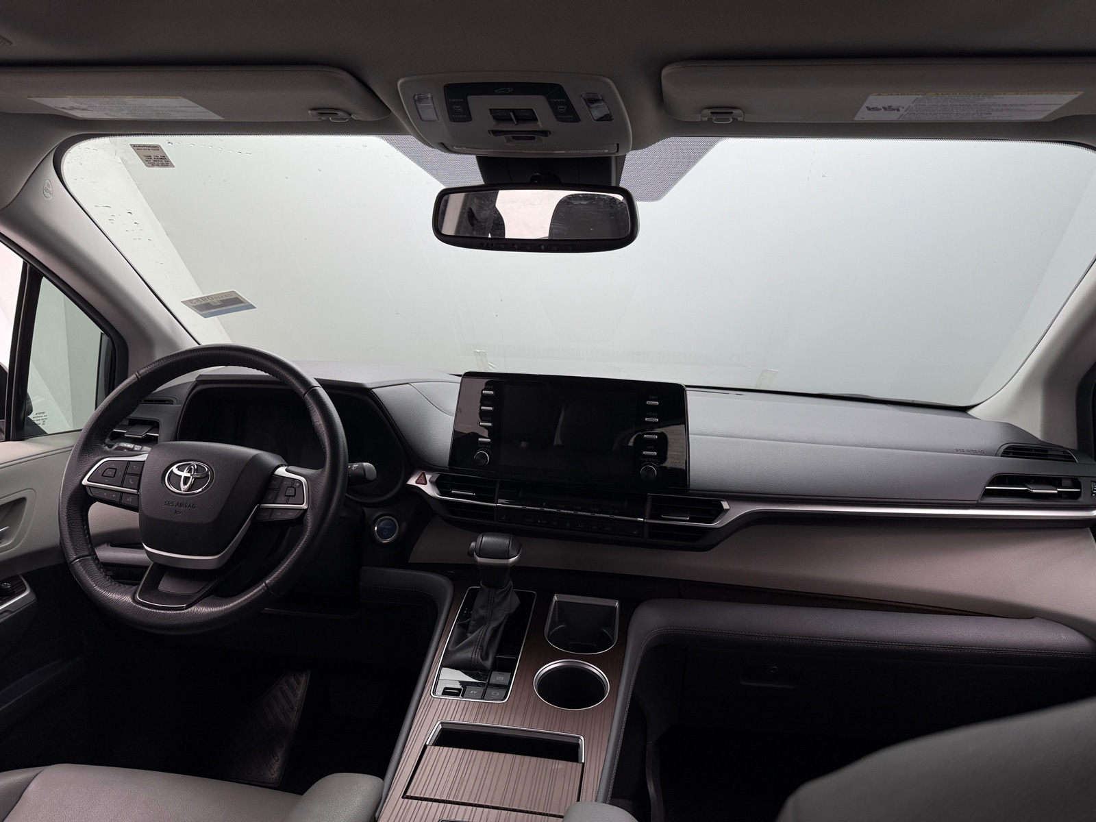 Thumbnail: 2024 Toyota Sienna - 2