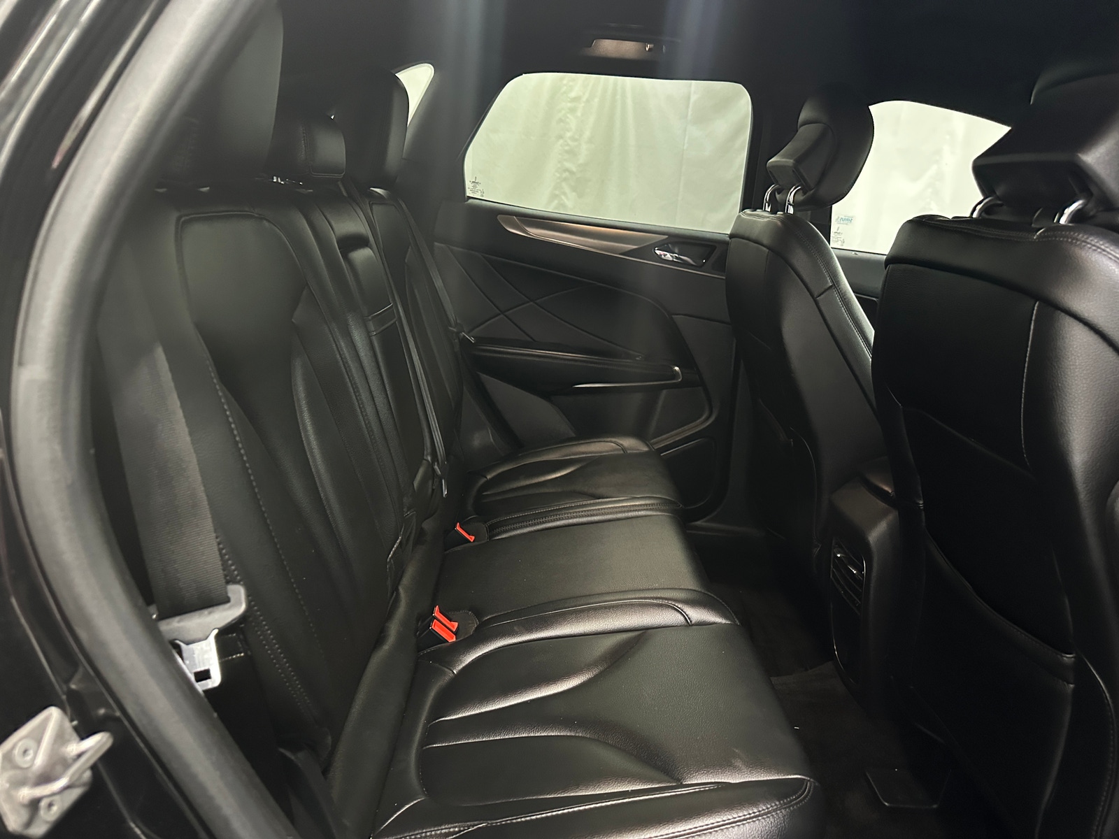 Thumbnail: 2017 Lincoln MKC - 5