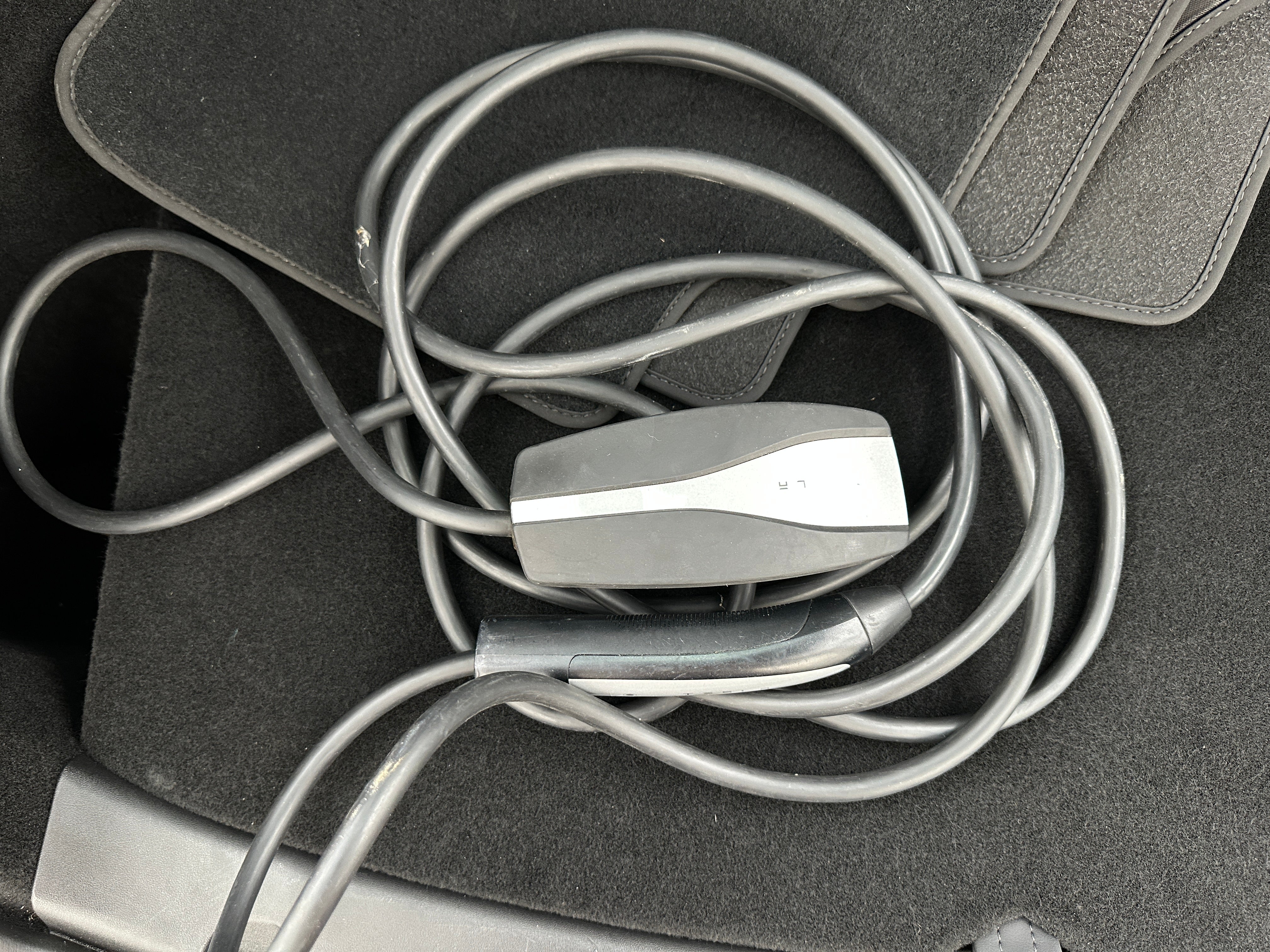 Used 2021 Tesla Model Y Long Range with VIN 5YJYGDEE1MF144948 for sale in Auburn, WA