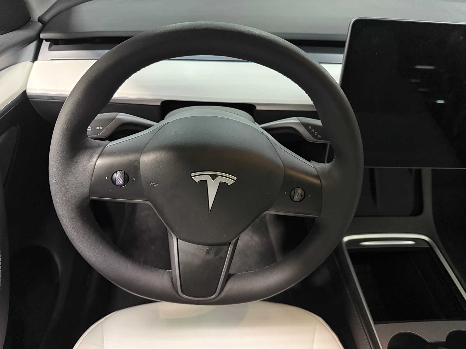 Thumbnail: 2024 Tesla Model Y - 4