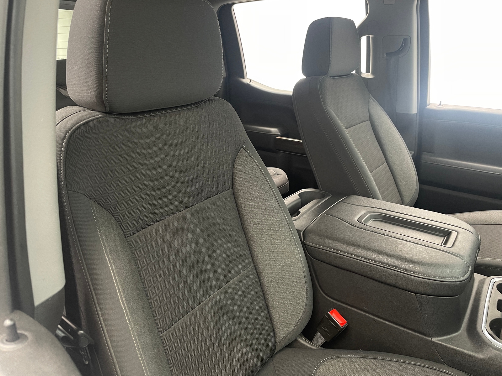 Thumbnail: 2021 Chevrolet Silverado 1500 - 2