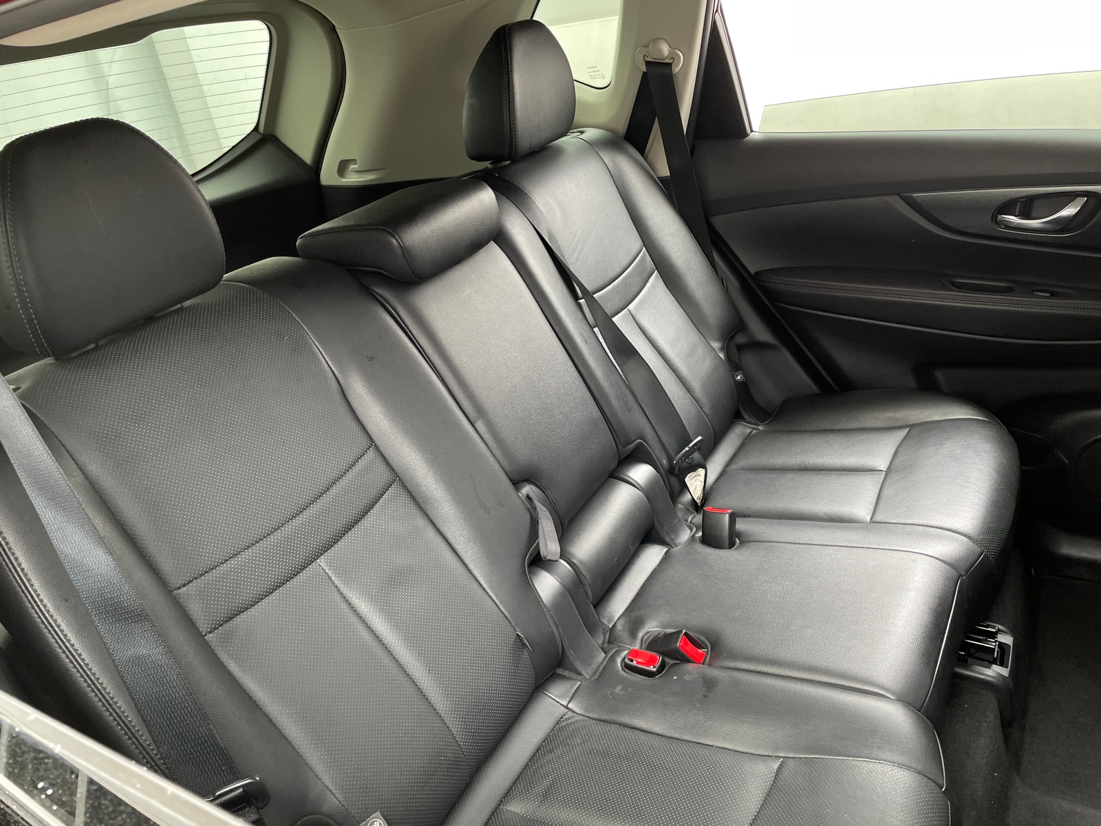 Thumbnail: 2016 Nissan Rogue - 5