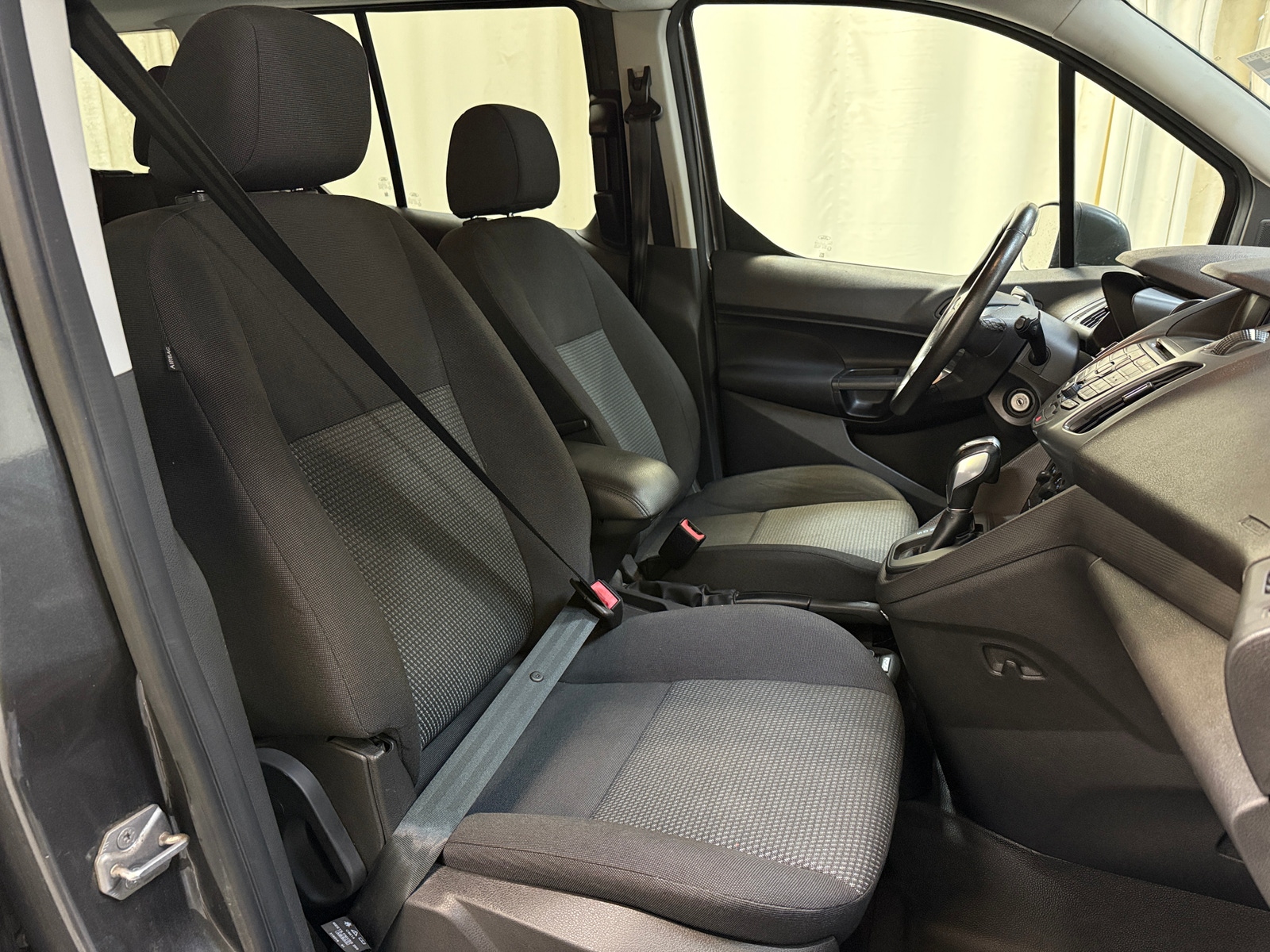 Thumbnail: 2016 Ford Transit Series - 2