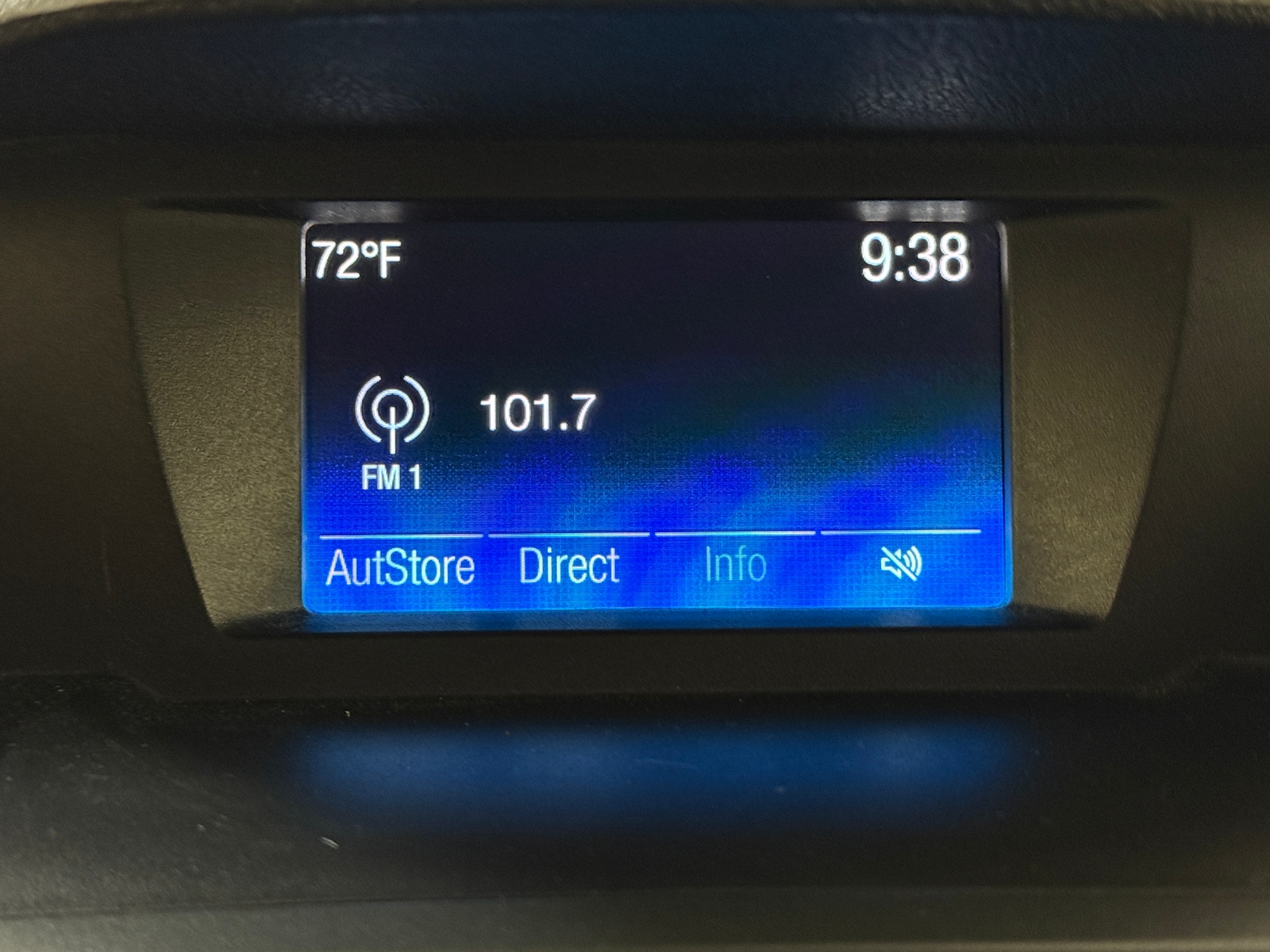 Thumbnail: 2016 Ford Transit Series - 4