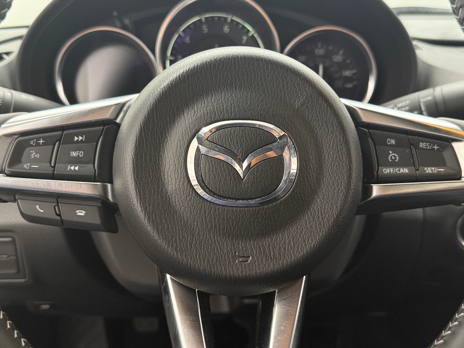 Thumbnail: 2023 Mazda MX-5 Miata - 5