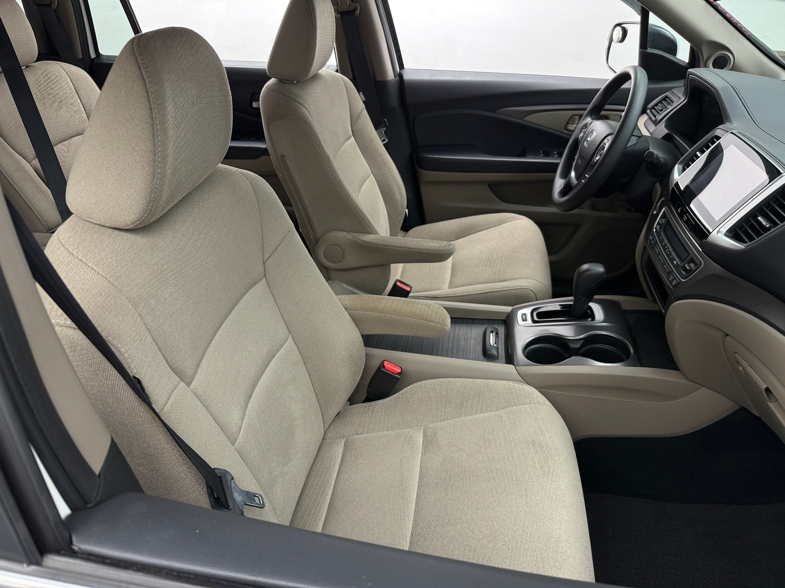 Thumbnail: 2017 Honda Pilot - 2