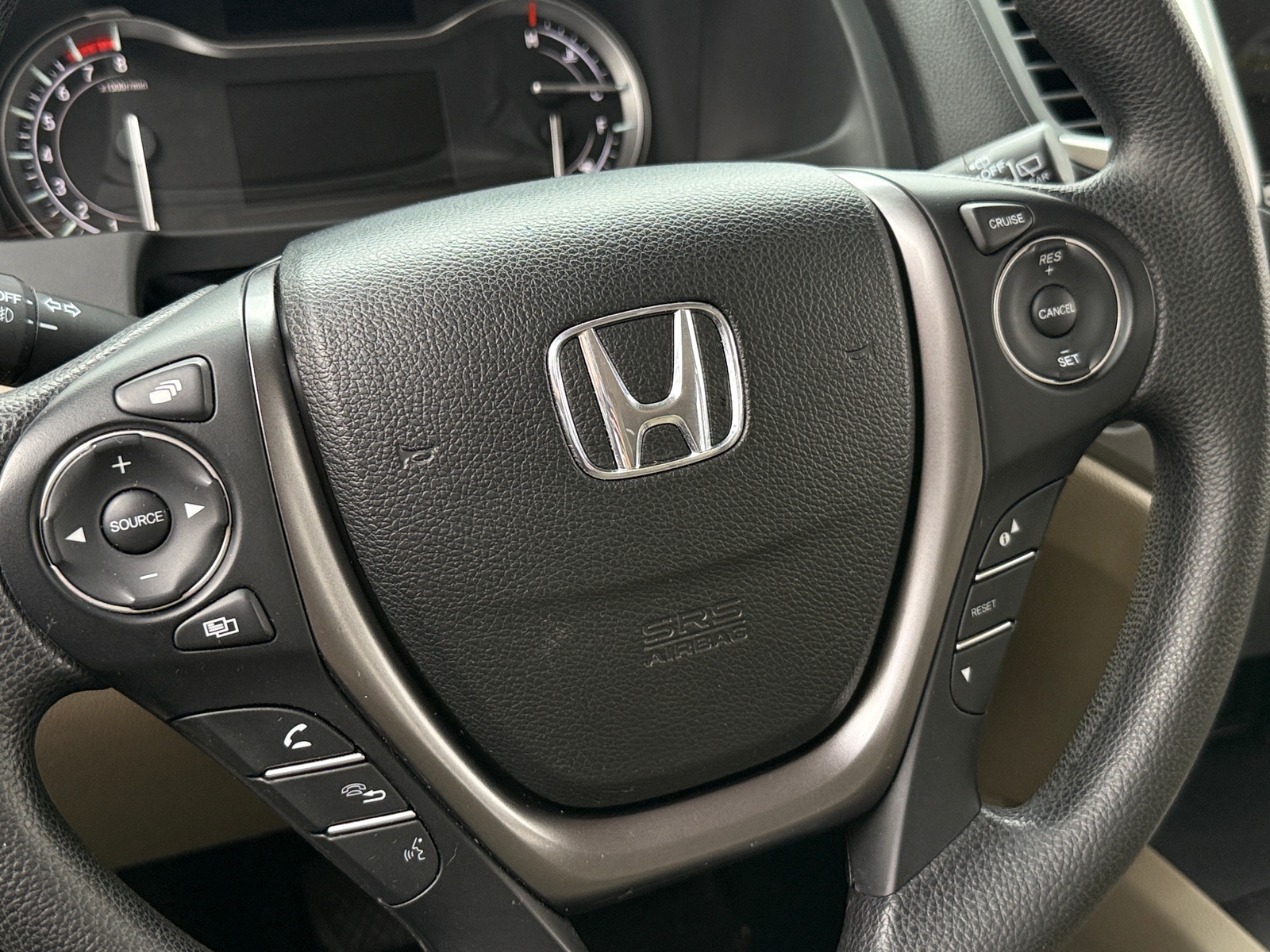 Thumbnail: 2017 Honda Pilot - 5