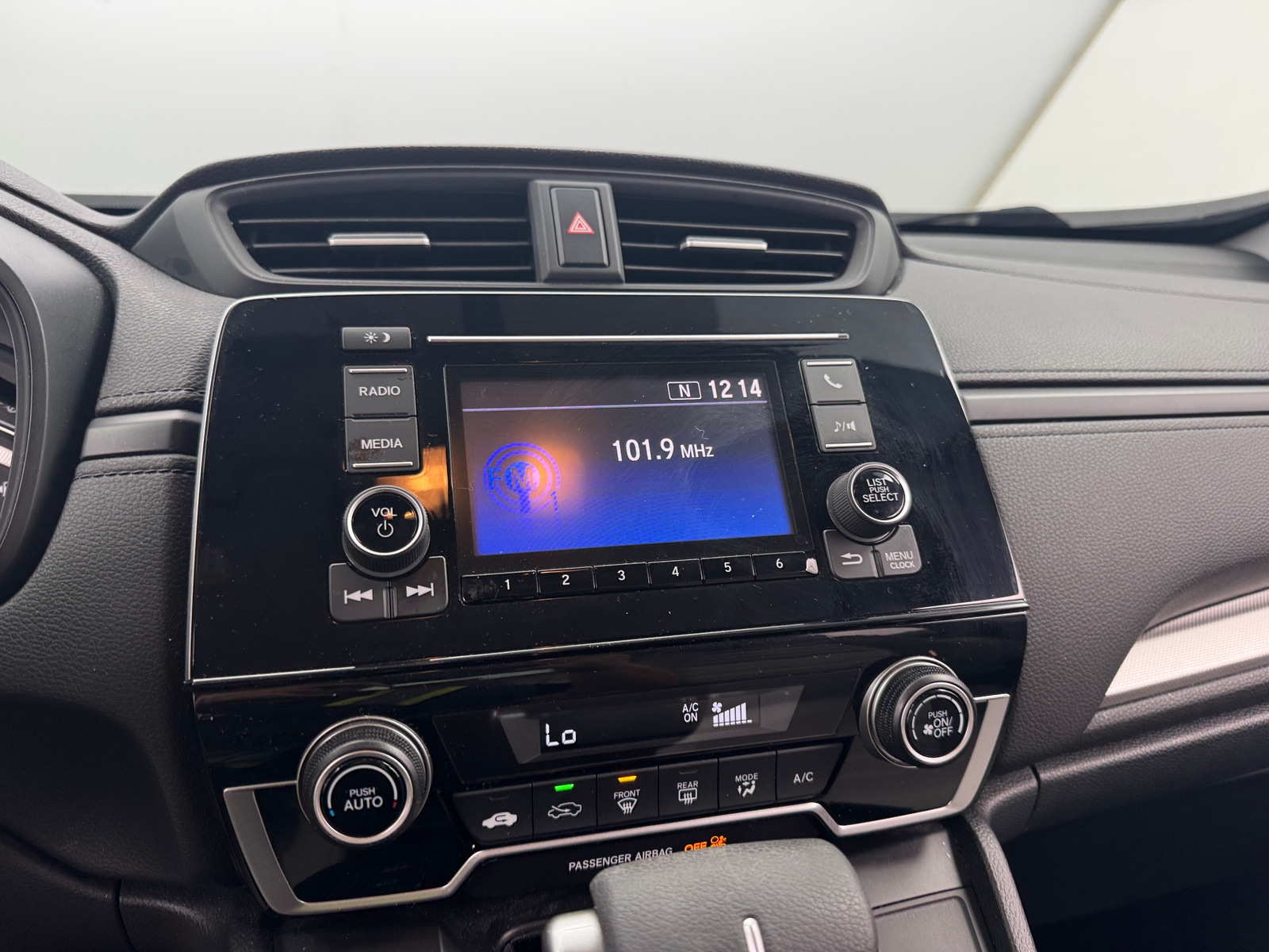 Thumbnail: 2017 Honda CR-V - 4