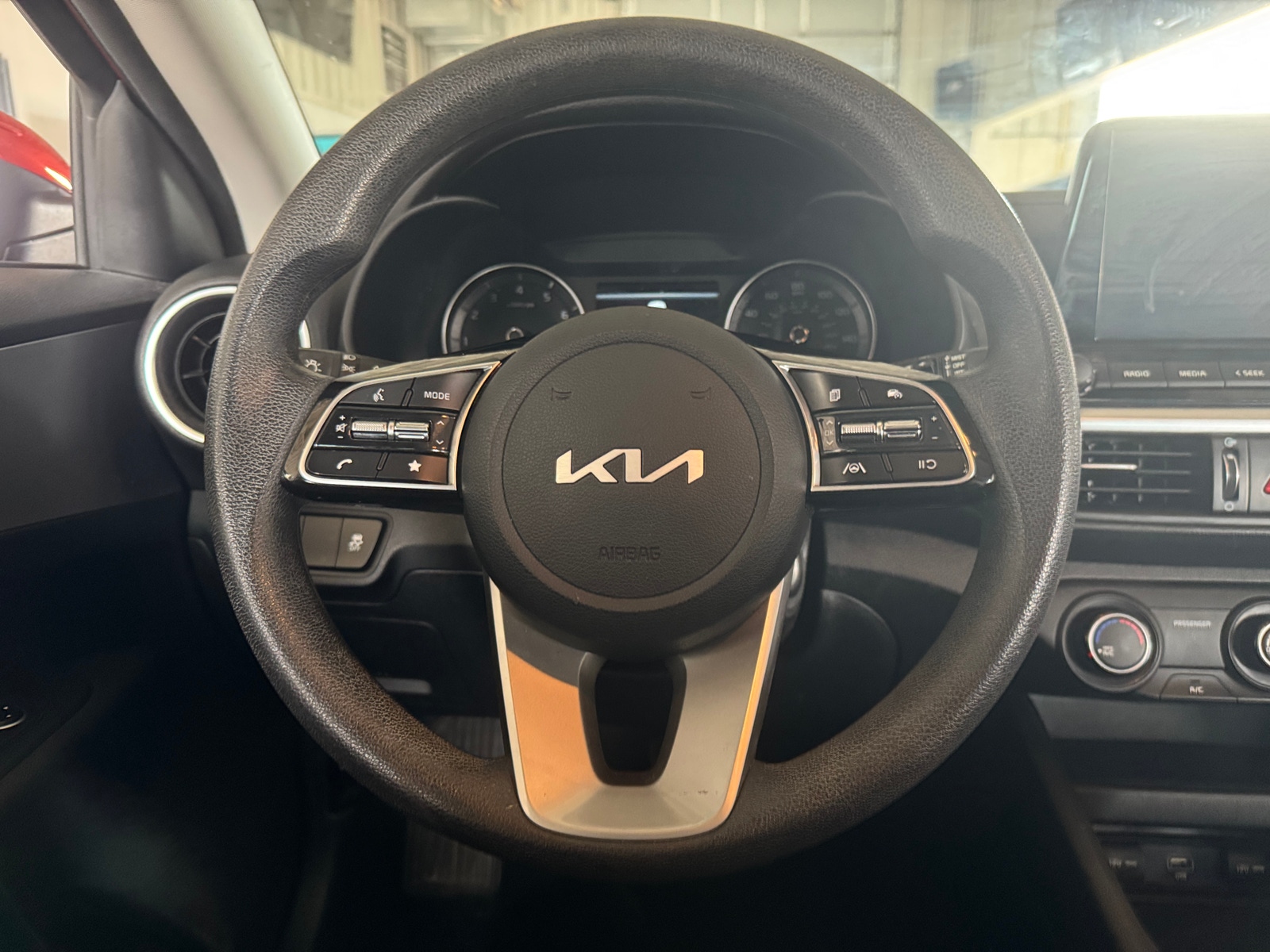 Thumbnail: 2022 Kia Forte - 5