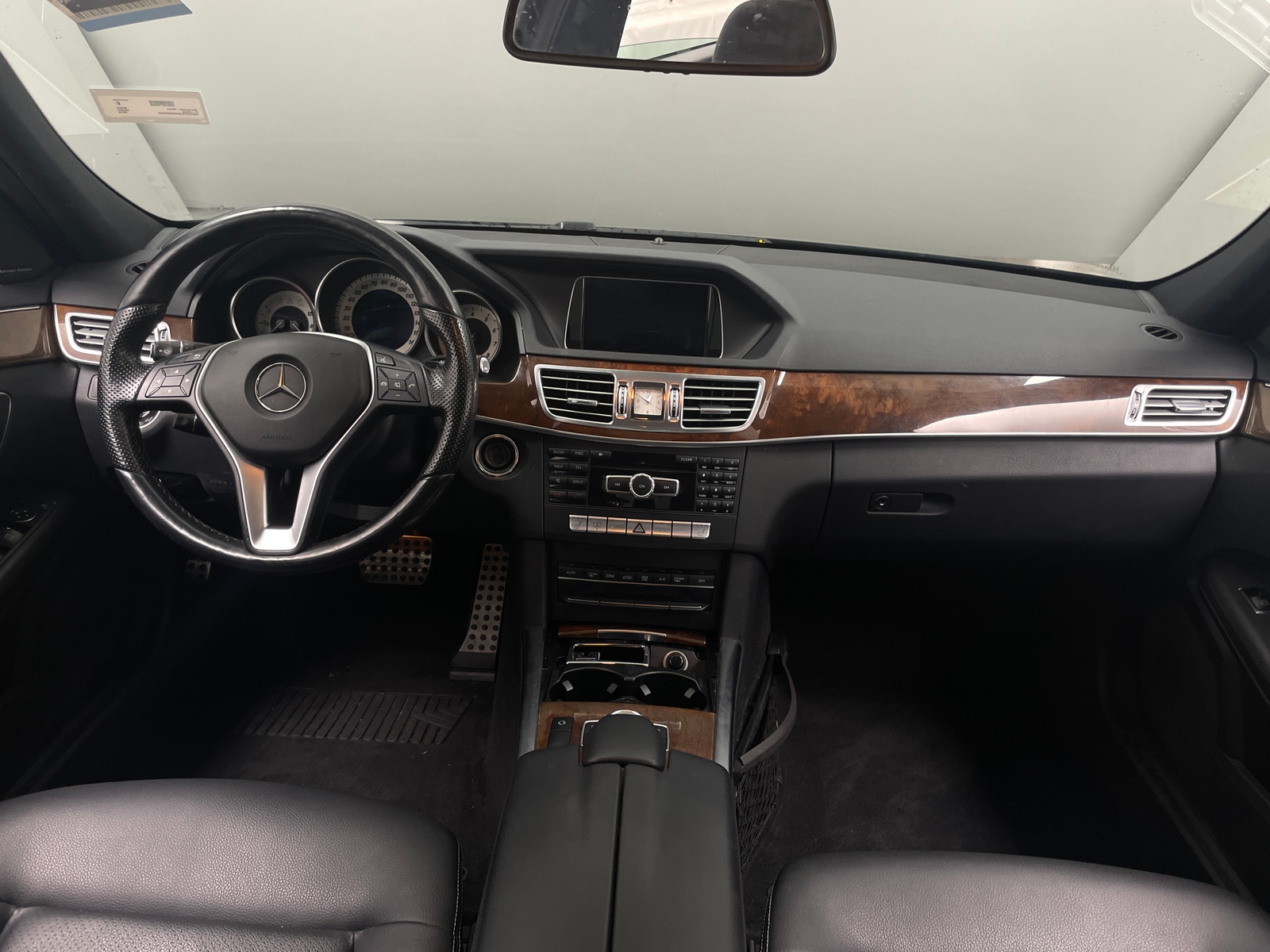 Thumbnail: 2014 Mercedes-Benz E-Class - 2
