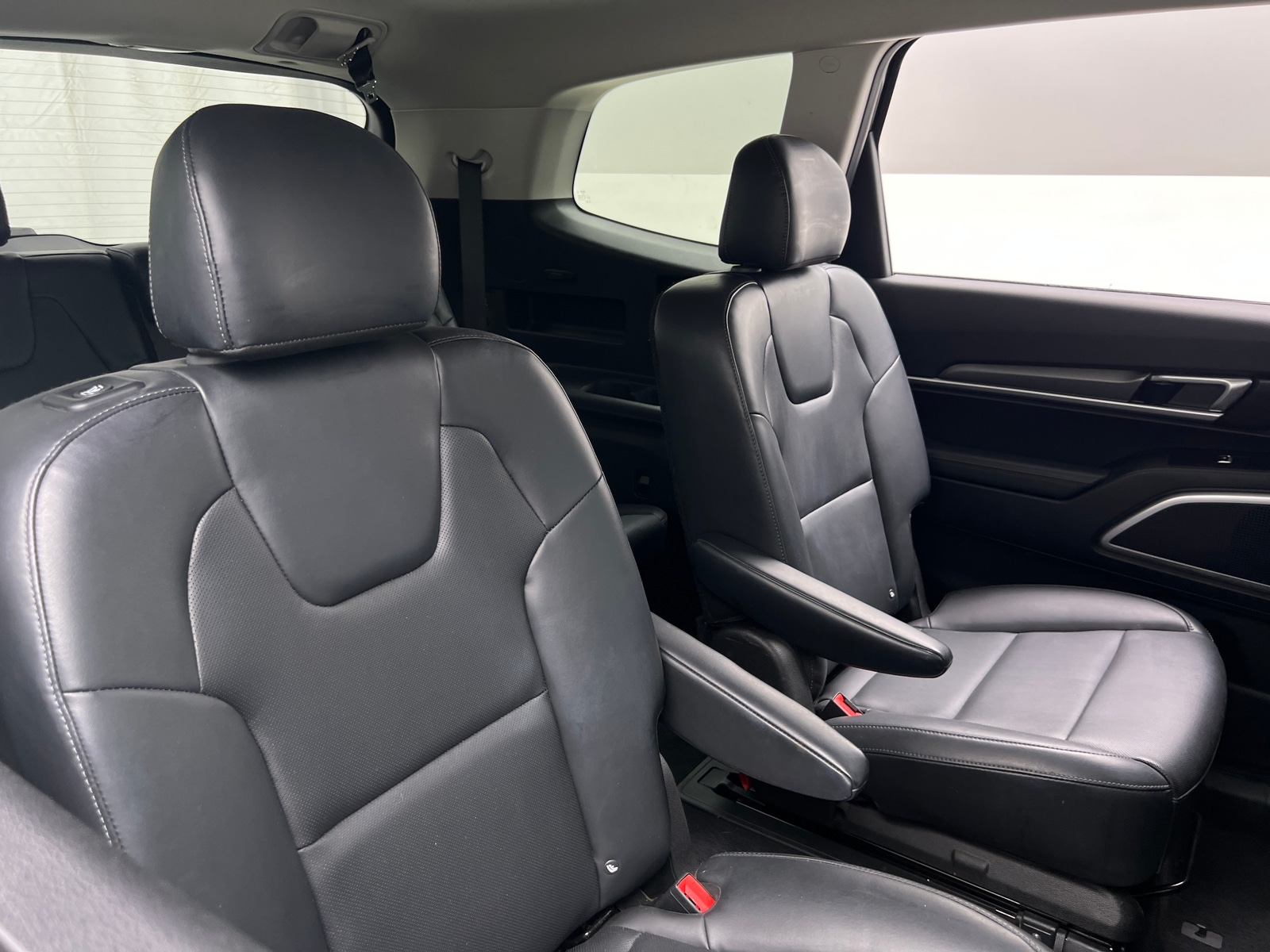 Thumbnail: 2020 Kia Telluride - 5