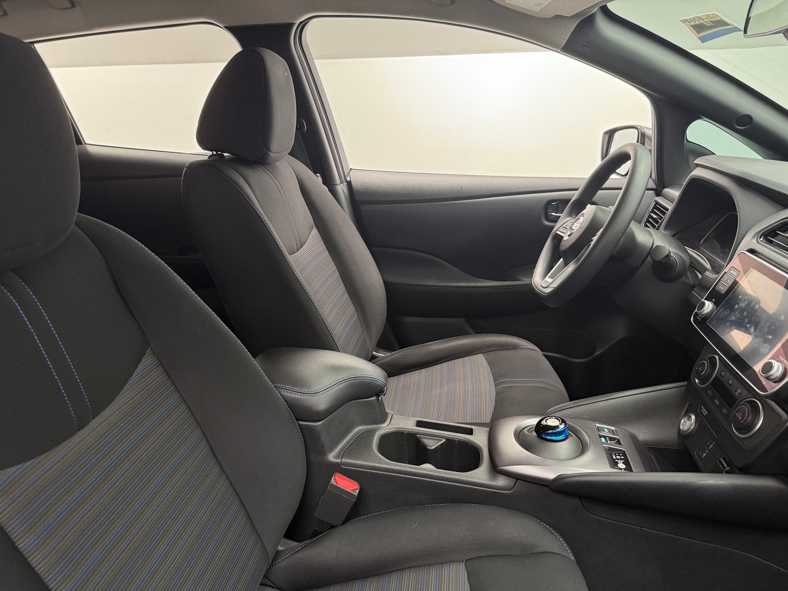 Thumbnail: 2022 Nissan Leaf - 2