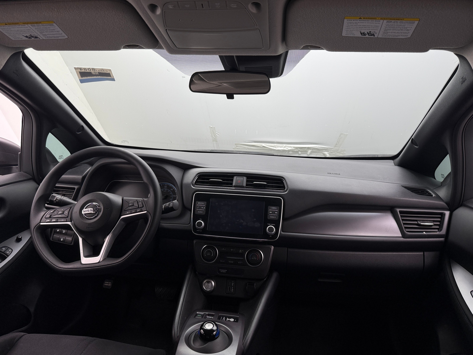 Thumbnail: 2022 Nissan Leaf - 3