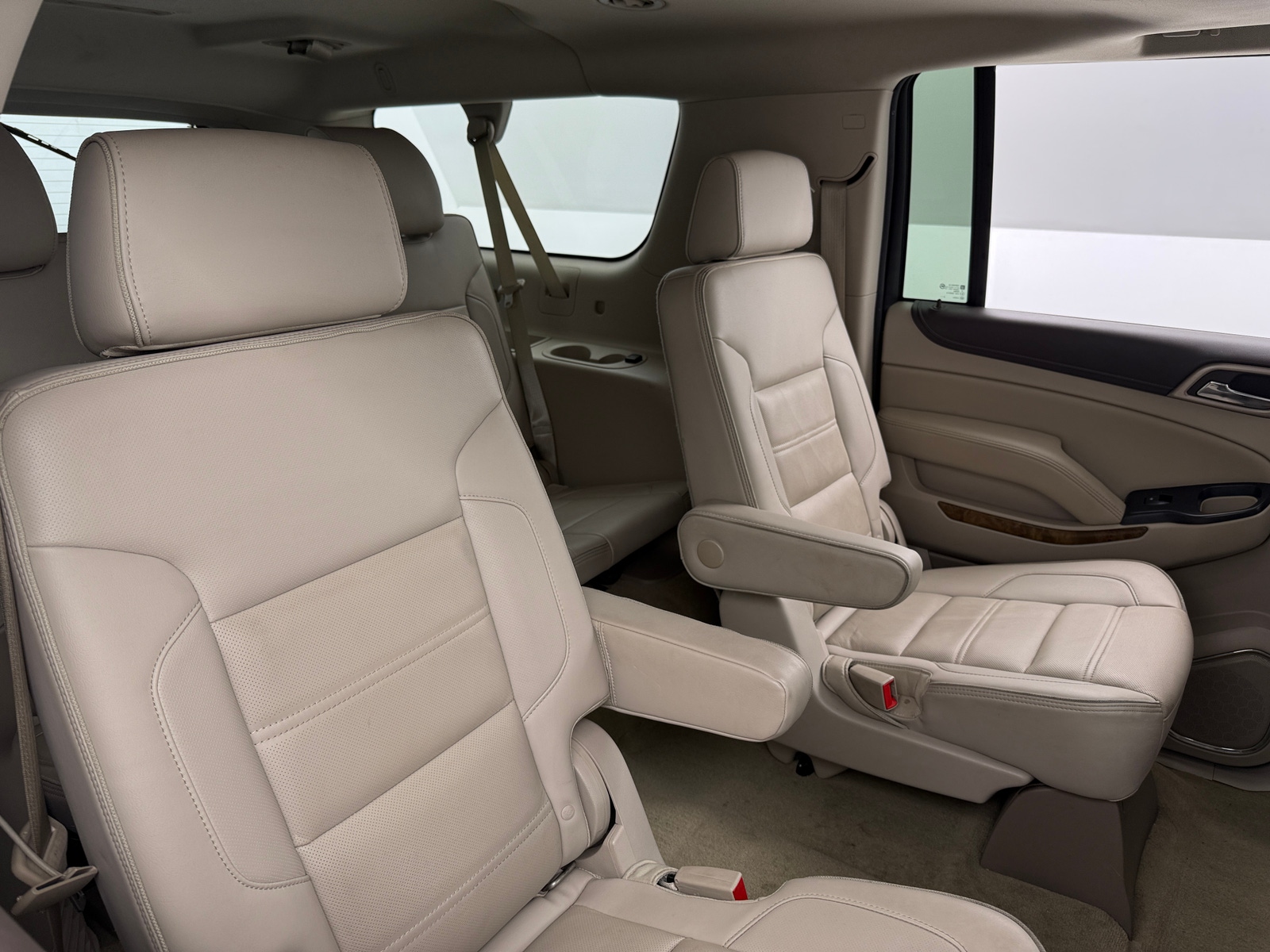 Thumbnail: 2017 GMC Yukon XL - 5