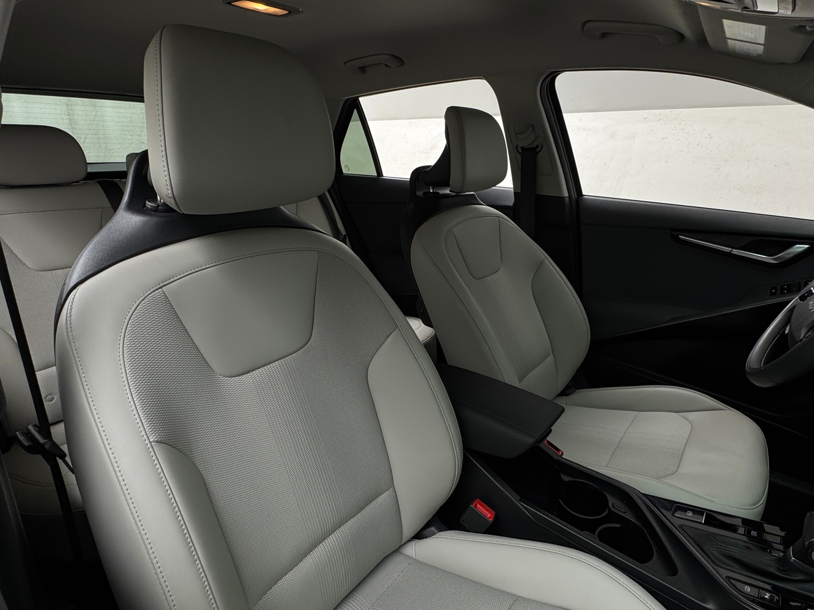 Thumbnail: 2024 Kia Niro - 2