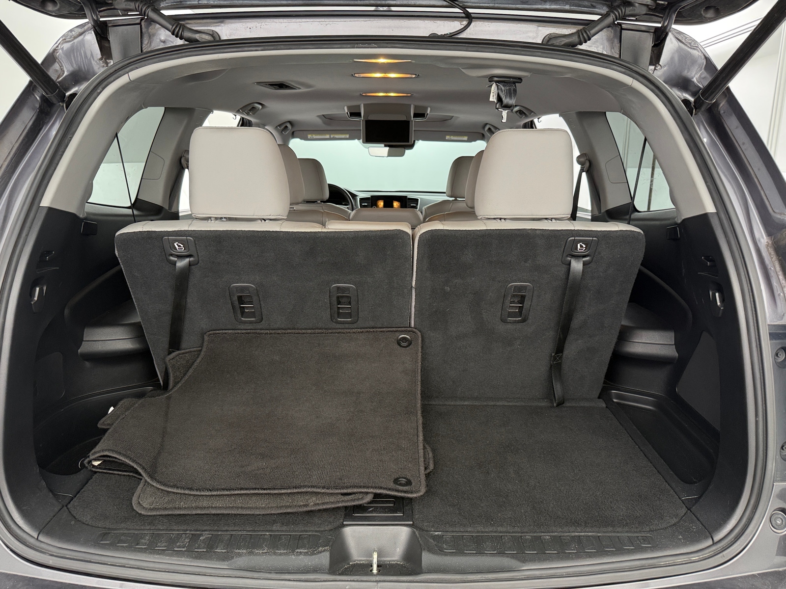 Thumbnail: 2019 Honda Pilot - 6