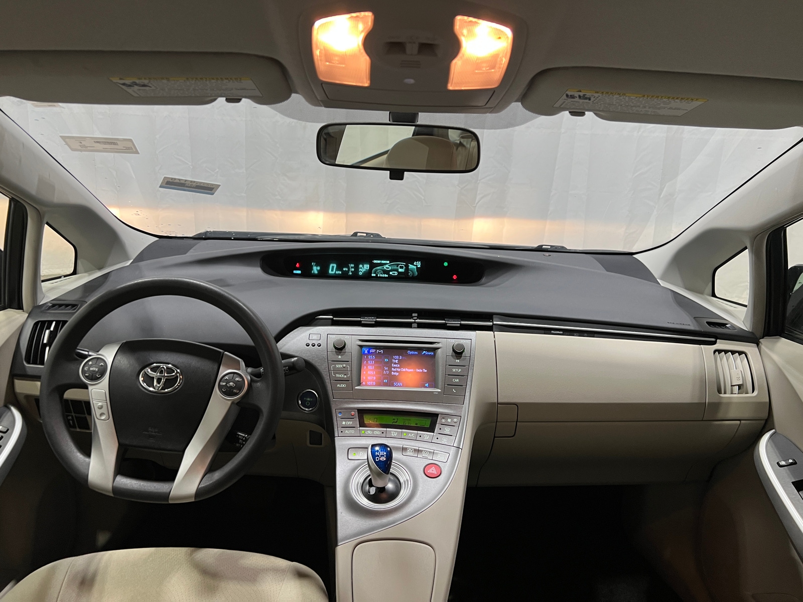 Thumbnail: 2015 Toyota Prius - 3