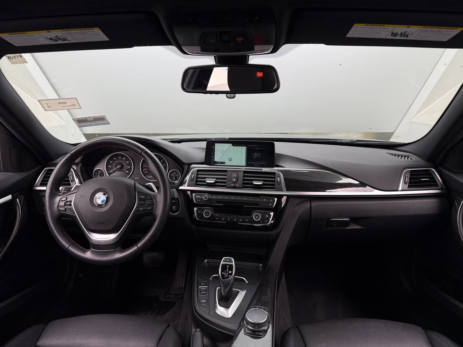 Thumbnail: 2017 BMW 3 Series - 2