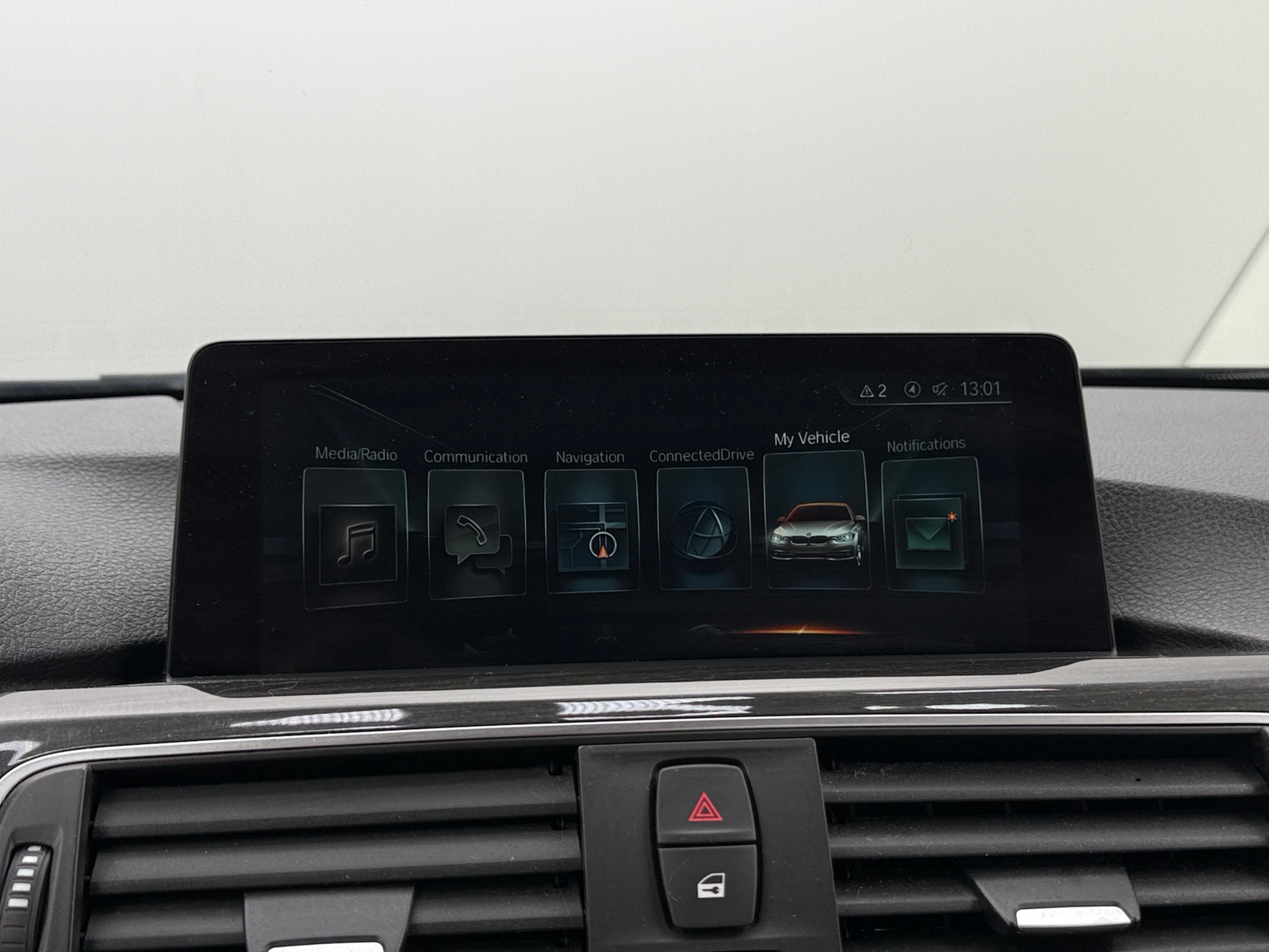 Thumbnail: 2017 BMW 3 Series - 3
