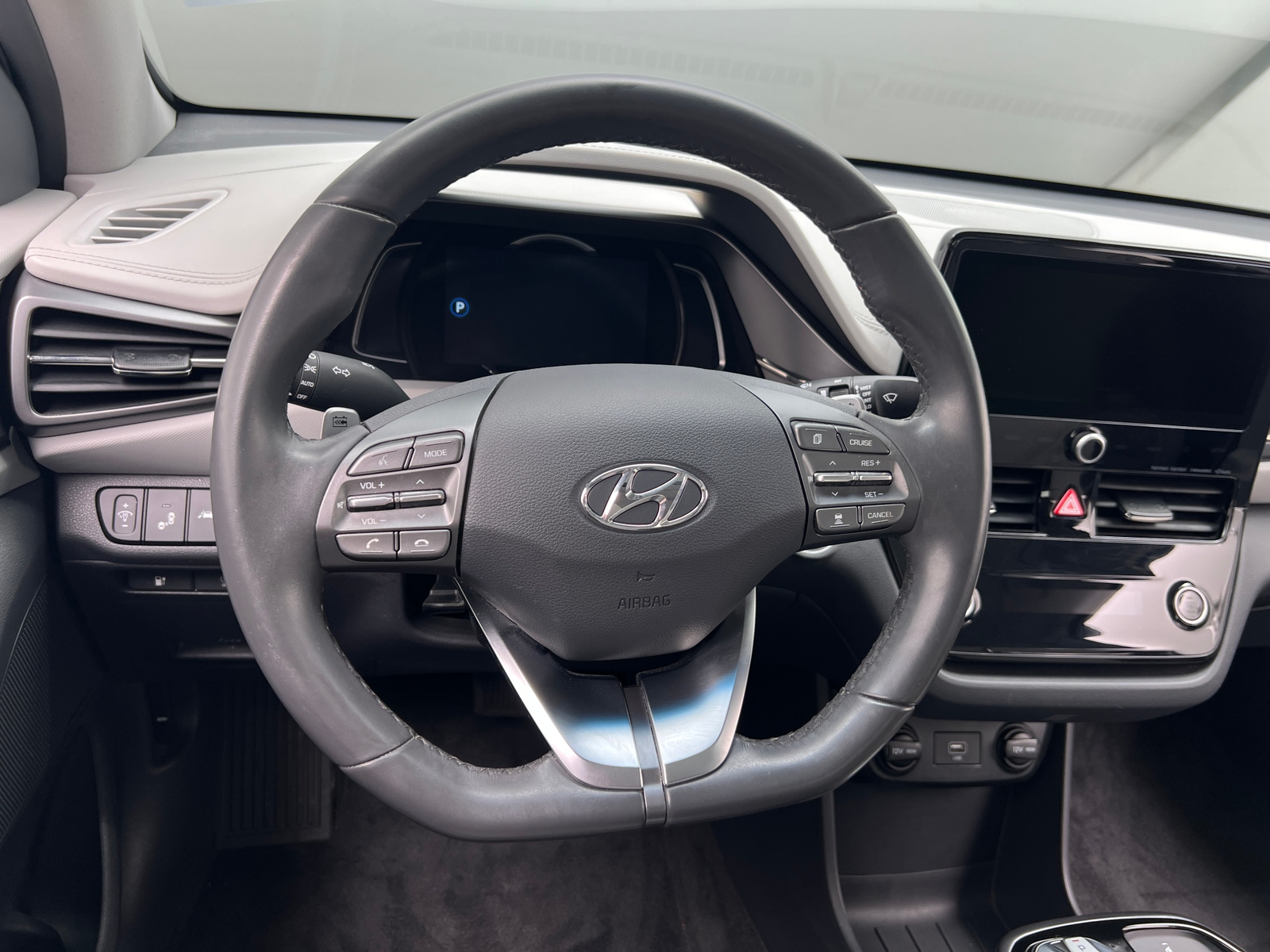 Thumbnail: 2020 Hyundai Ioniq - 4