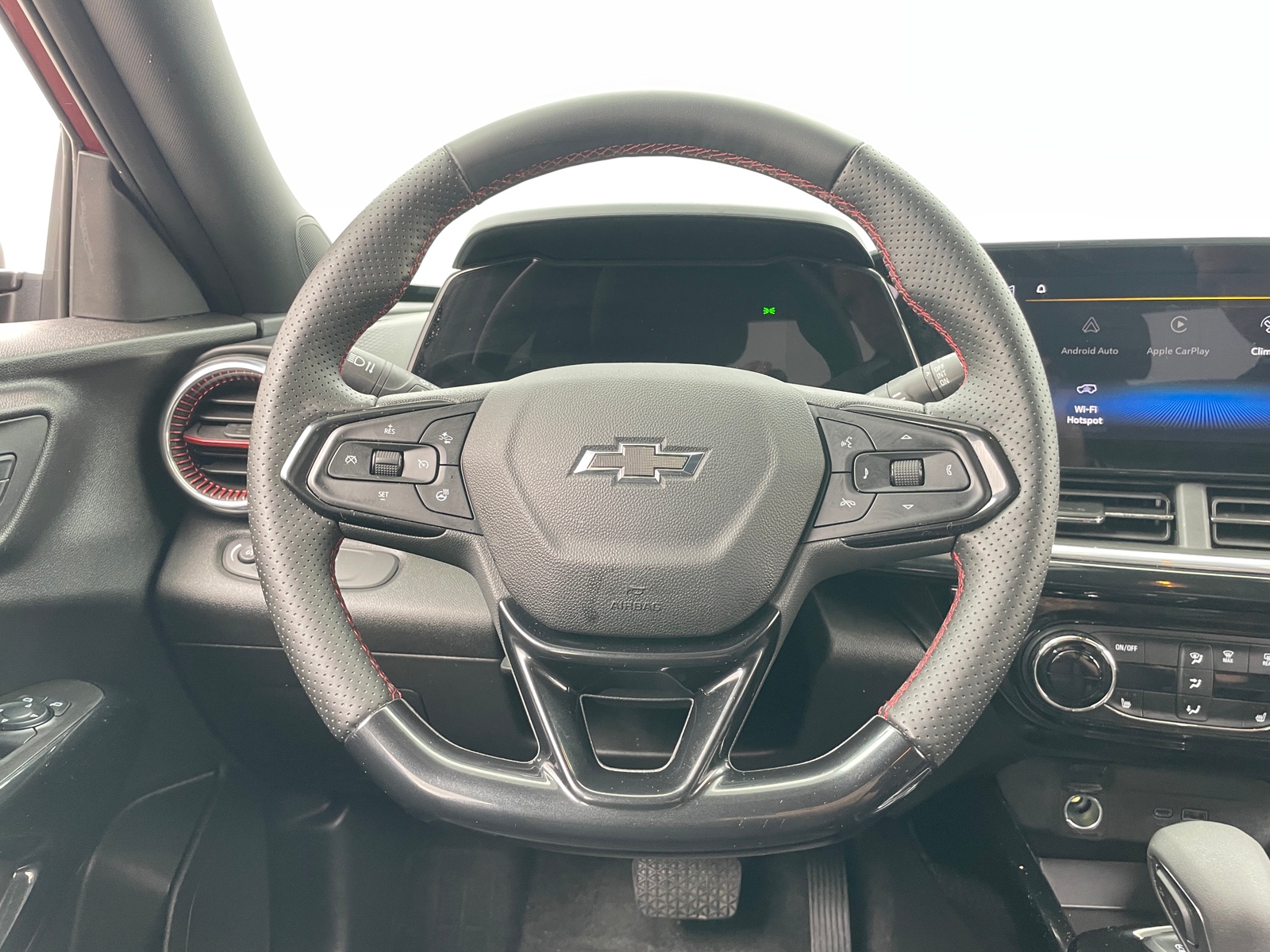 Thumbnail: 2025 Chevrolet Trax - 4